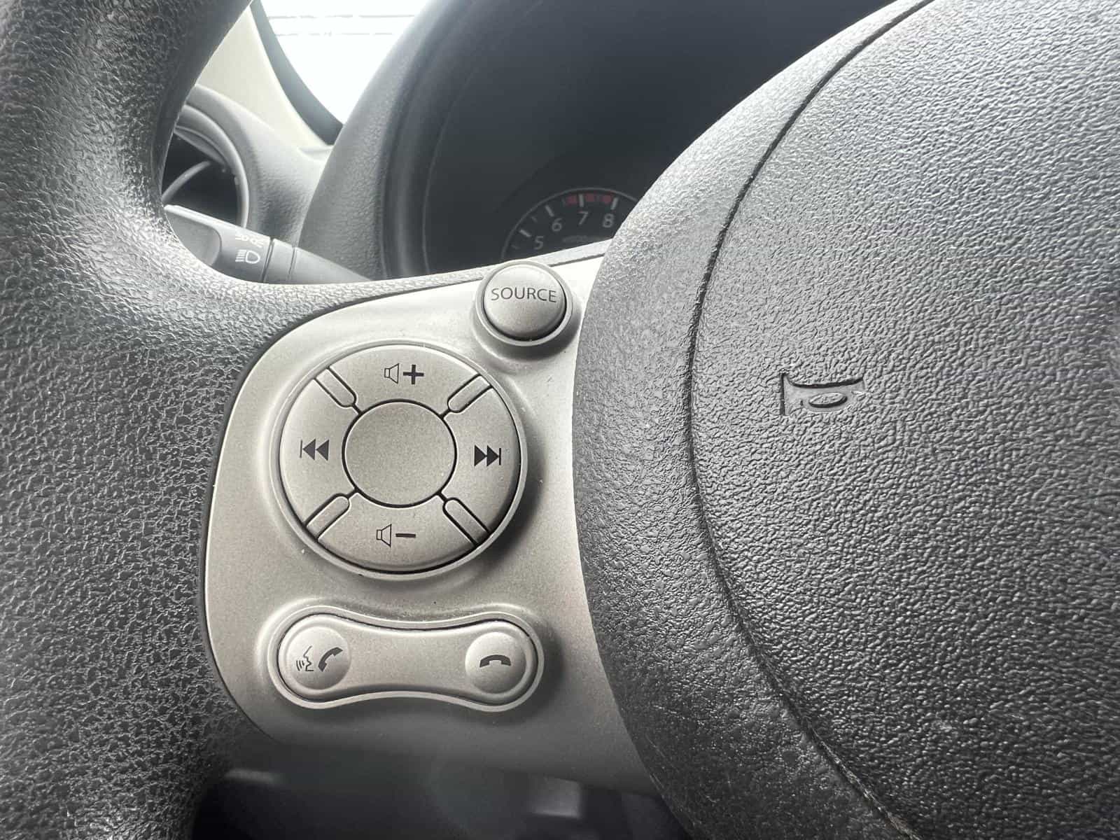 Image 13 Nissan Micra SV 2015