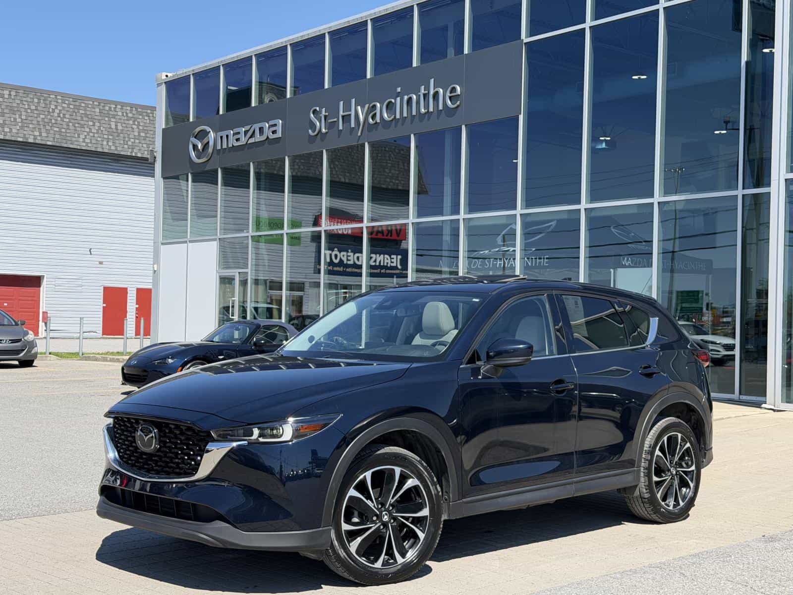 2022 Mazda CX-5 GT - Image 1