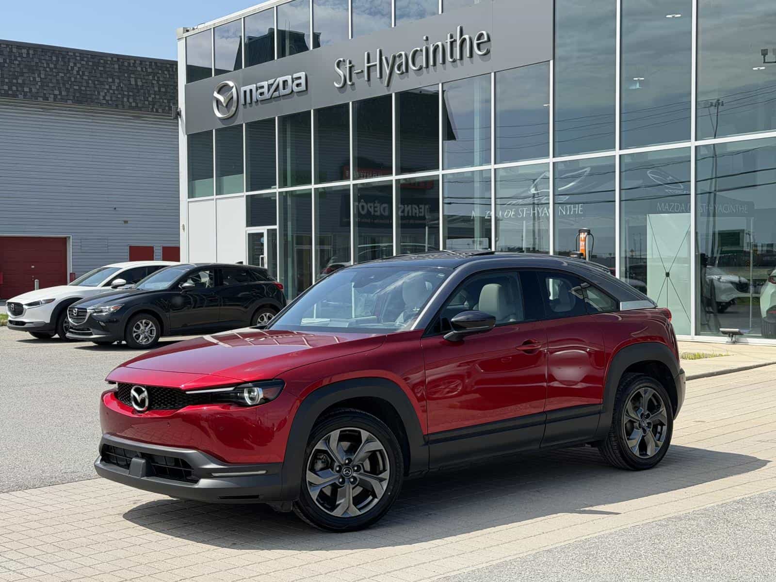 2022 Mazda MX-30 GT - Image 1