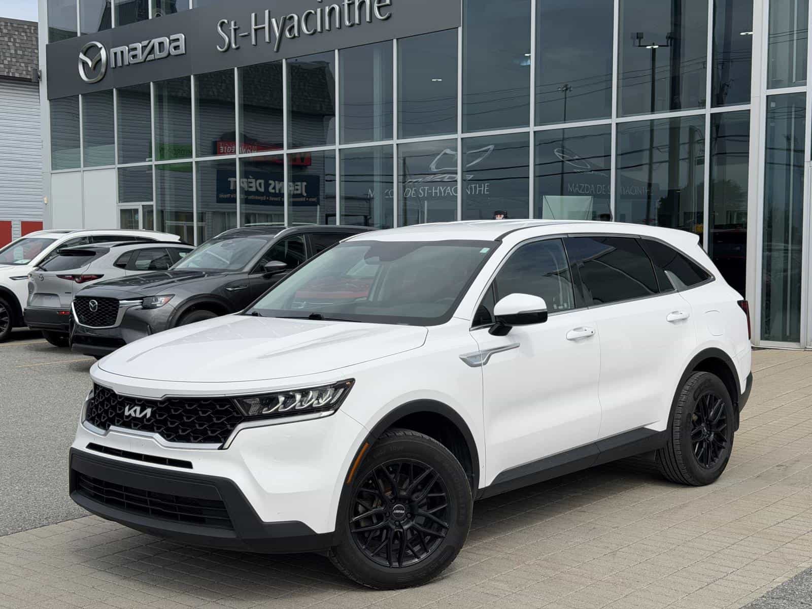 2022 Kia Sorento LX+ - Image 1