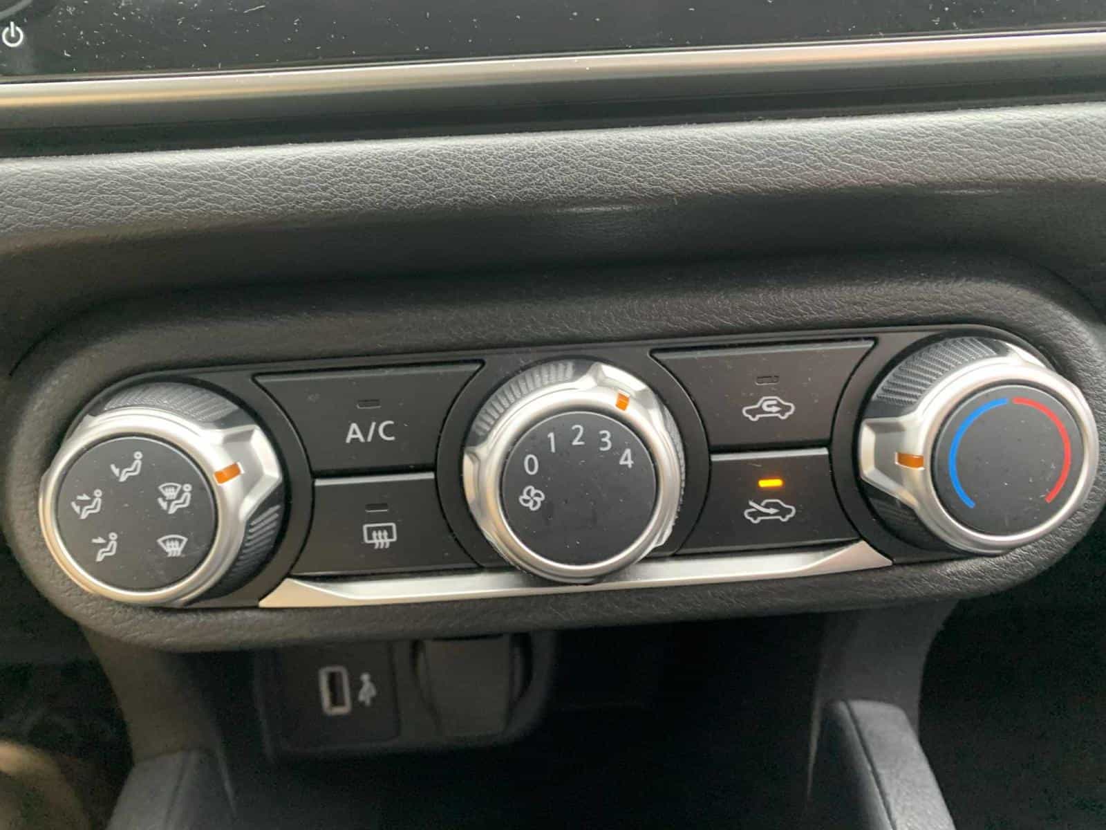 Image 22 Nissan Versa S 2021