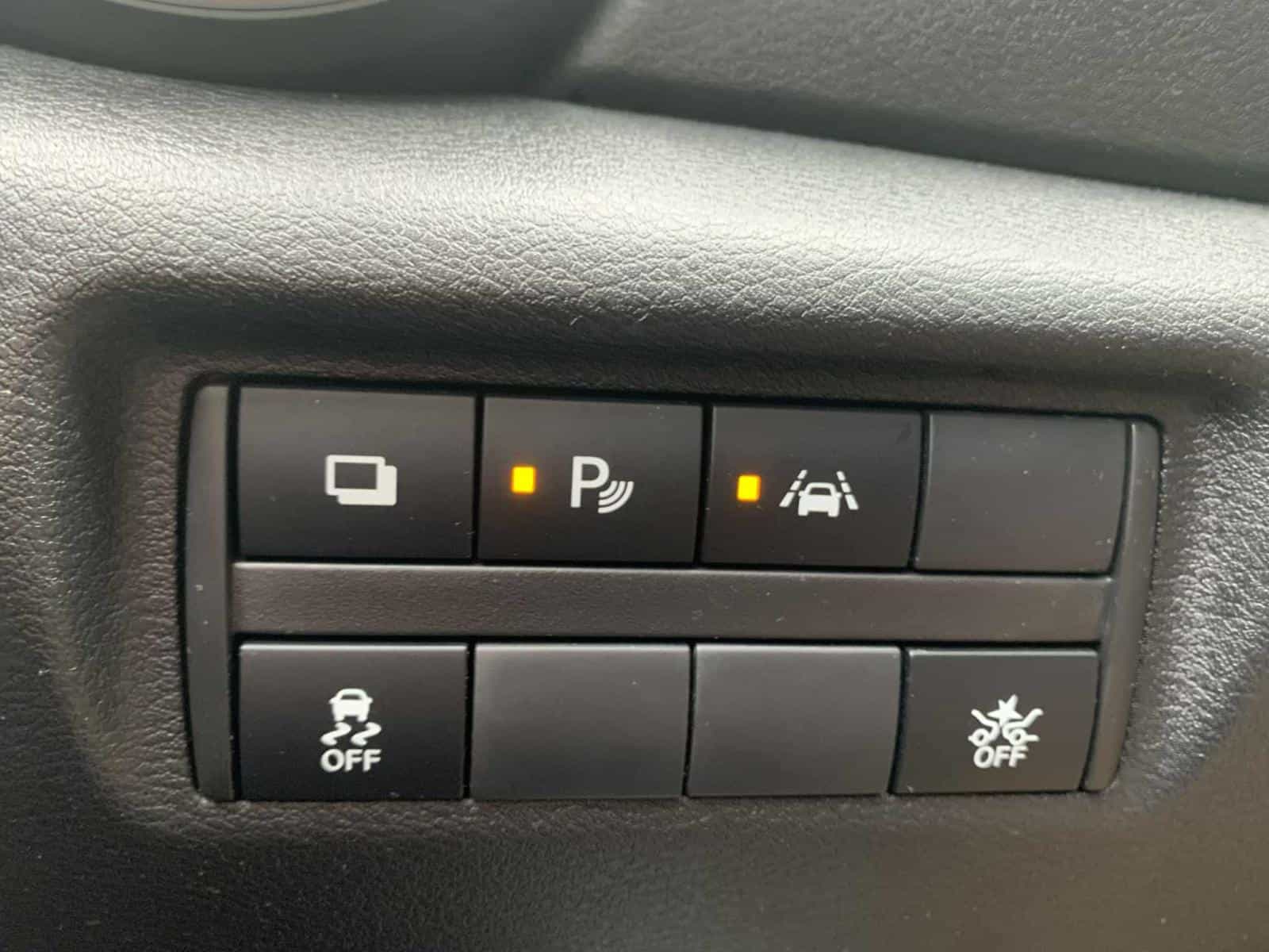 Image 12 Nissan Versa S 2021