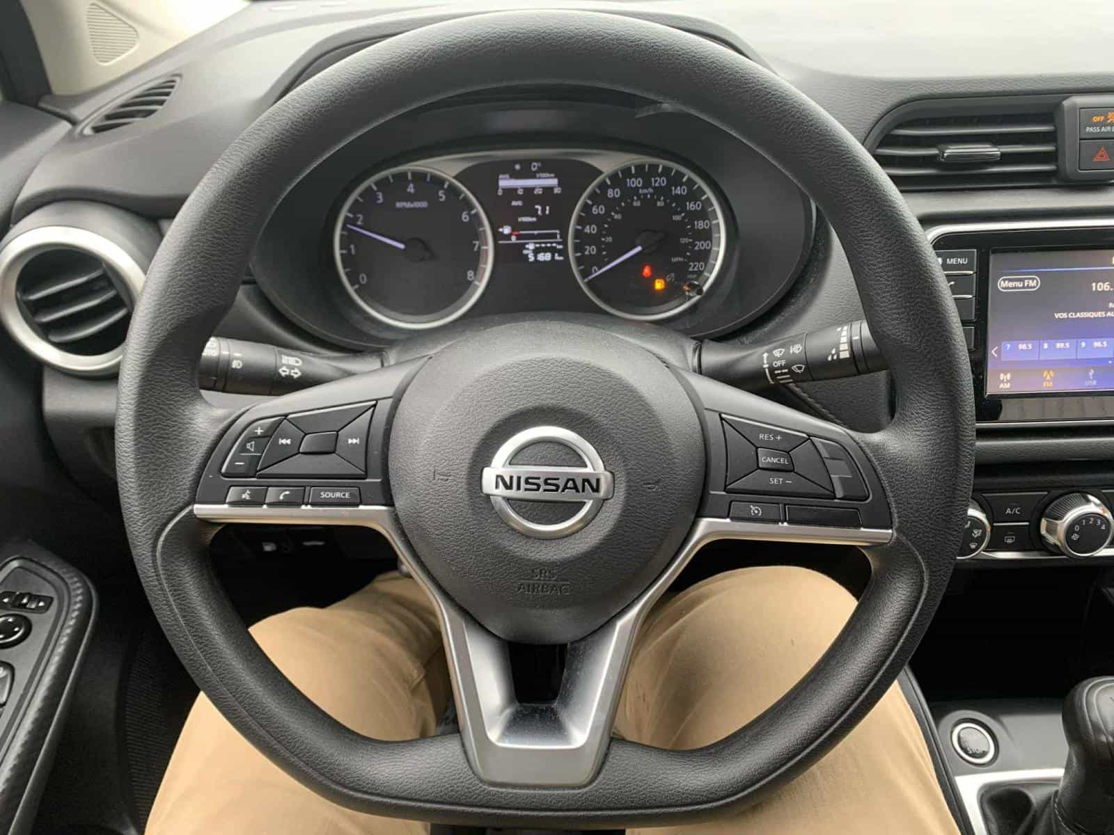 Image 13 Nissan Versa S 2021