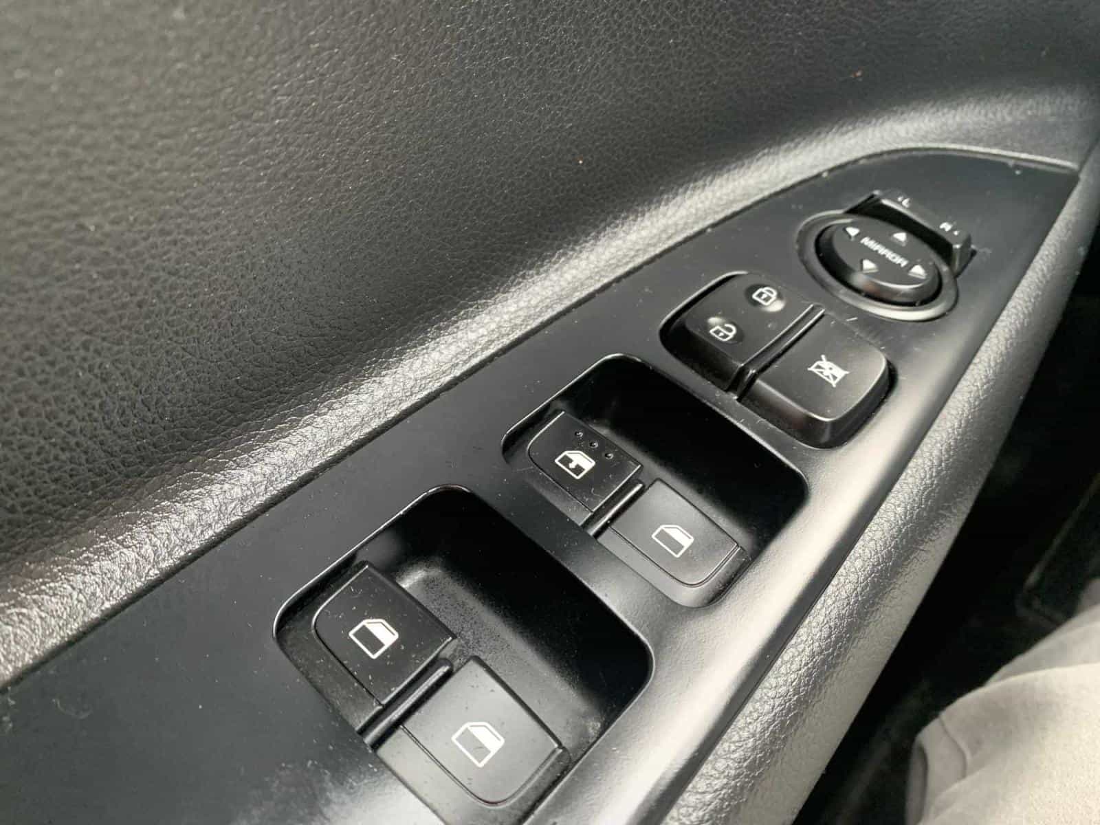 2020 Kia Rio LX+ - Image 20