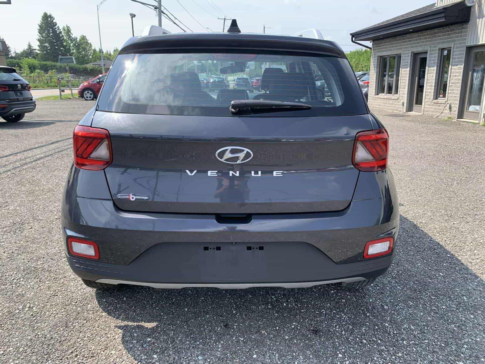 2021 Hyundai Venue Ultimate Urban Denim - Image 8