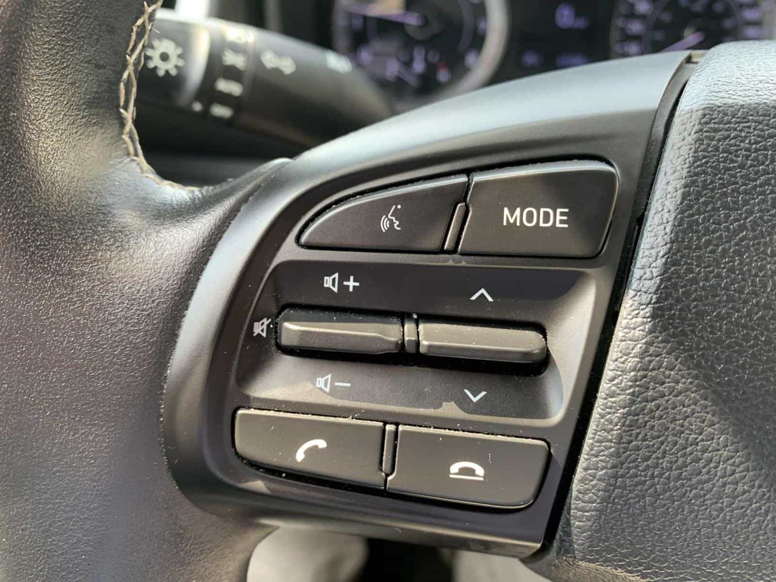 2021 Hyundai Venue Ultimate Urban Denim - Image 18