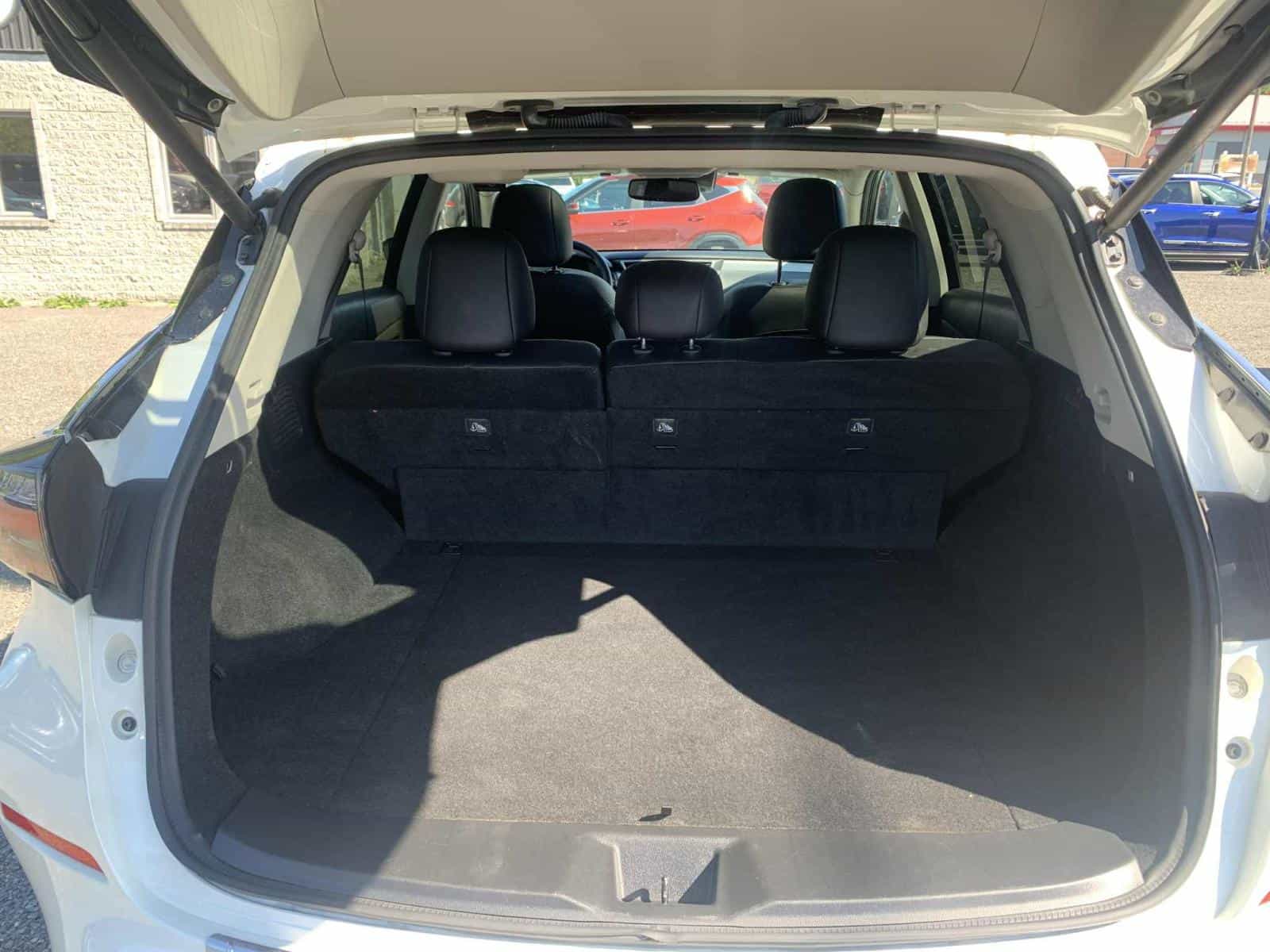 2020 Nissan Murano SL - Image 9