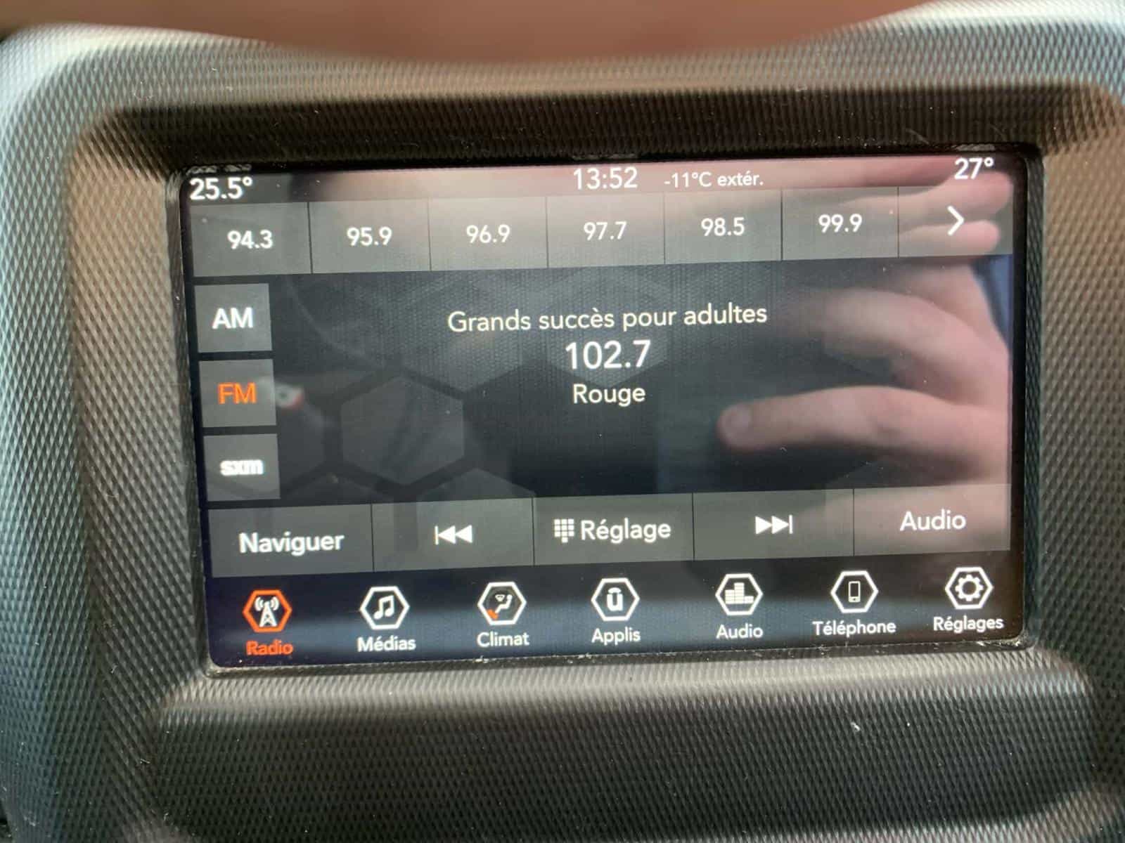 2022 Jeep Gladiator Sport S - Image 22