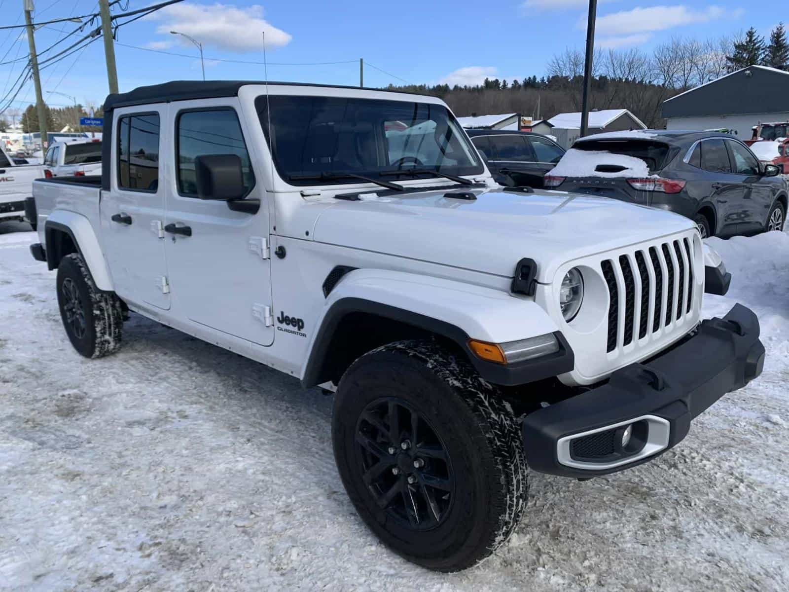 Image 3 Jeep Gladiator Sport S 2022