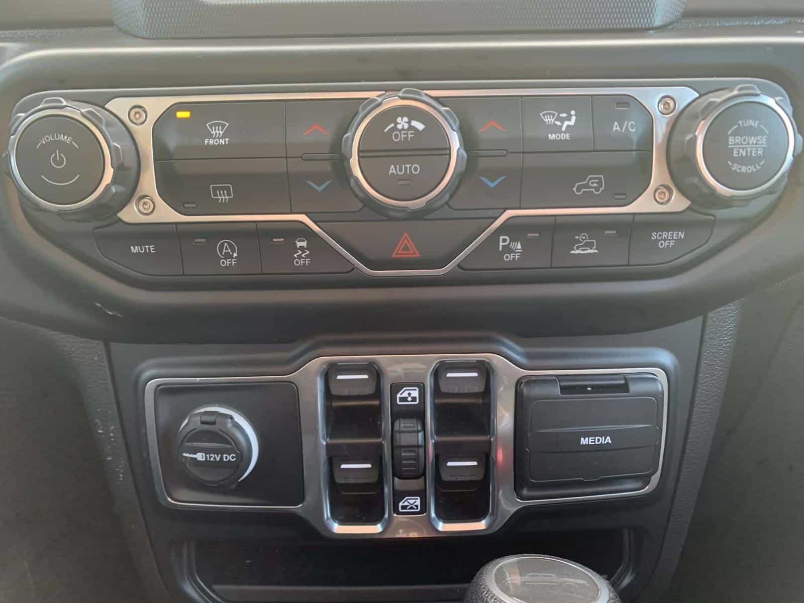 Image 23 Jeep Gladiator Sport S 2022