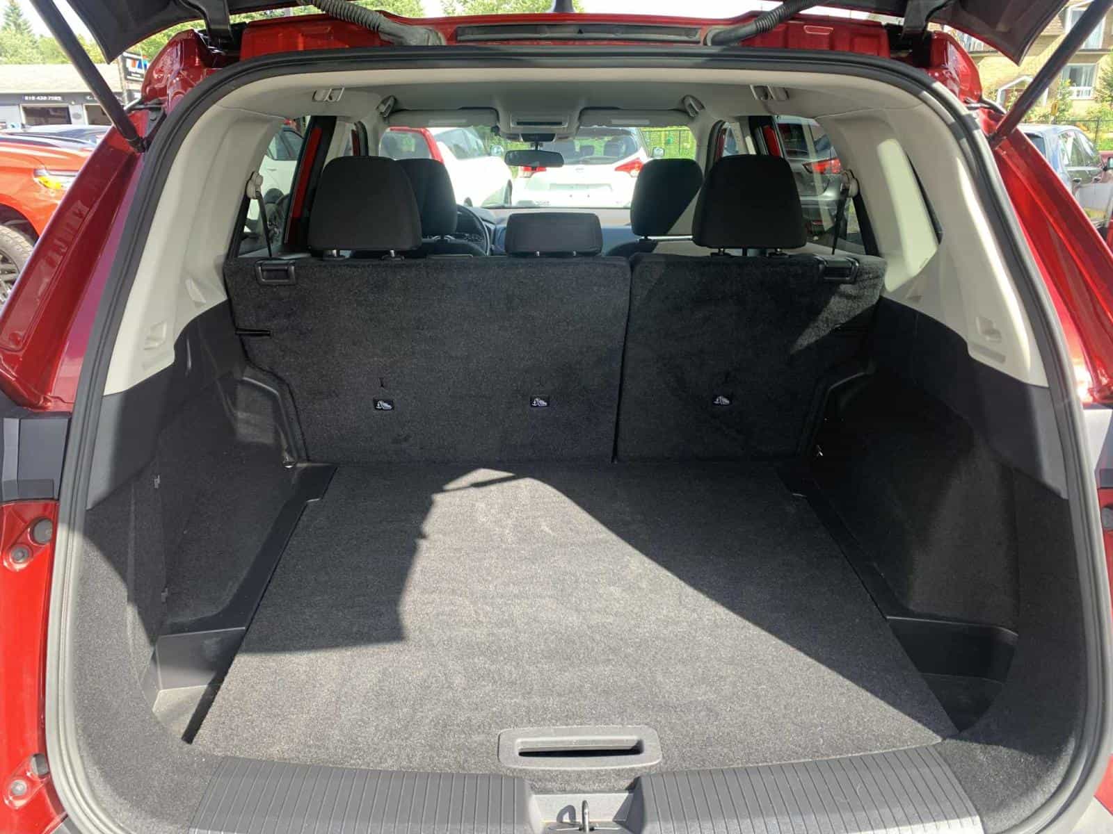 2023 Nissan Rogue S - Image 18