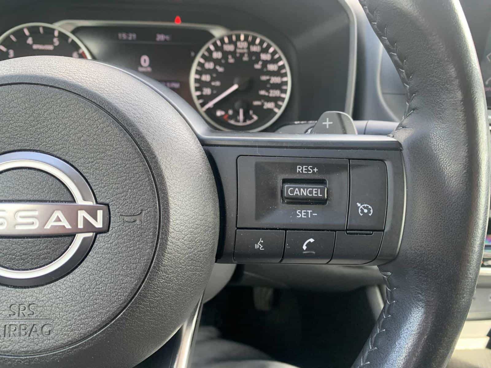 2023 Nissan Rogue S - Image 9