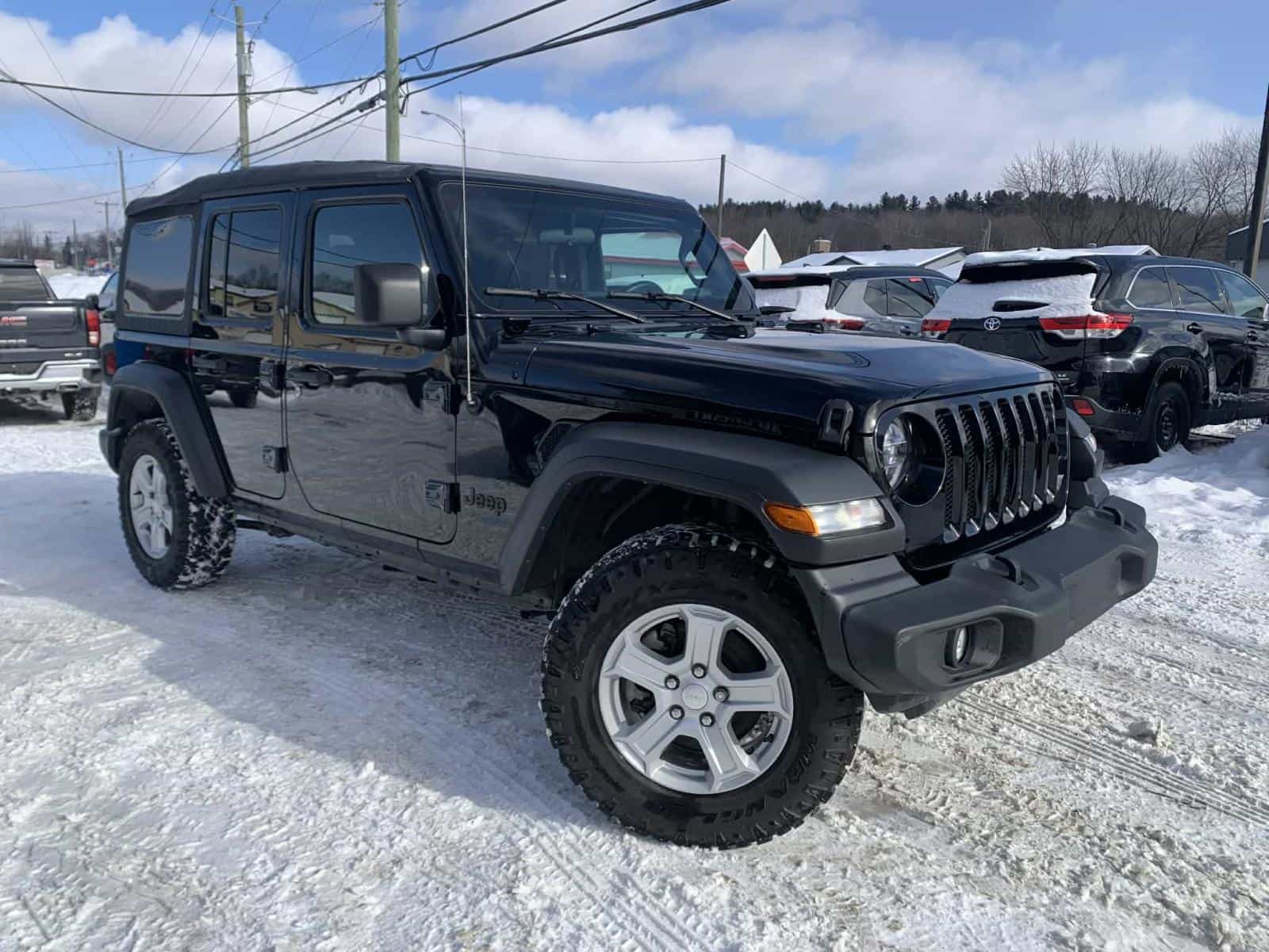 Image 3 Jeep Wrangler Unlimited Sport S 2022