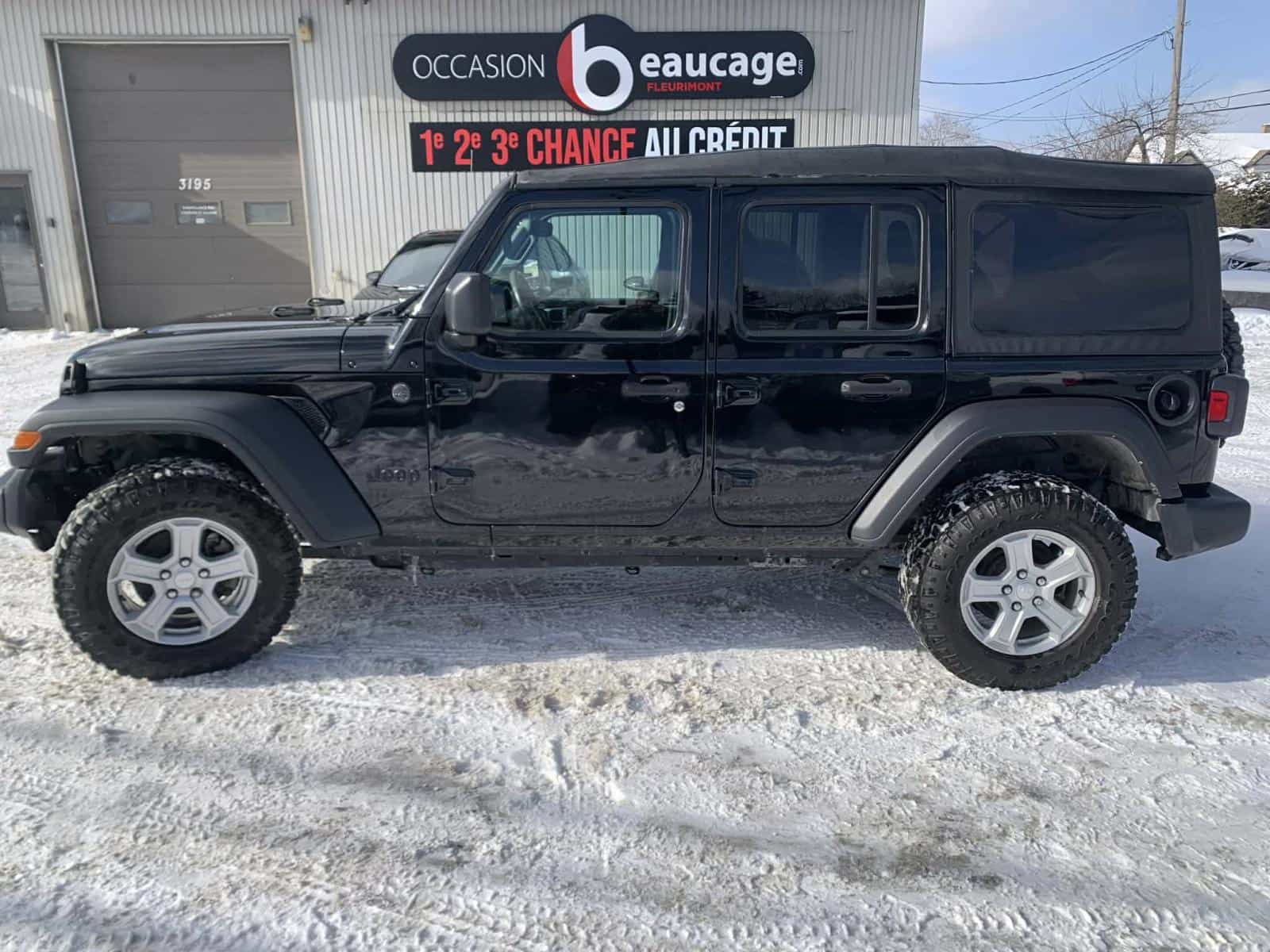 2022 Jeep Wrangler Unlimited Sport S - Image 14