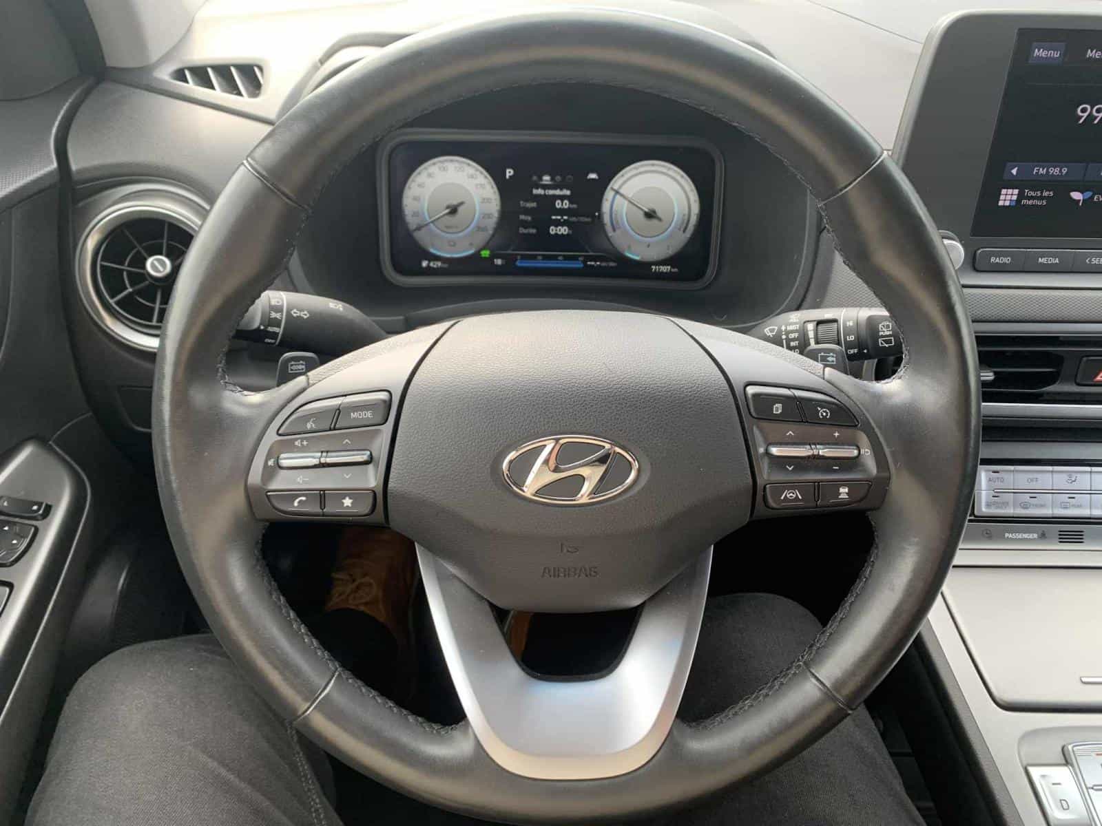 2022 Hyundai Kona EV Preferred - Image 25