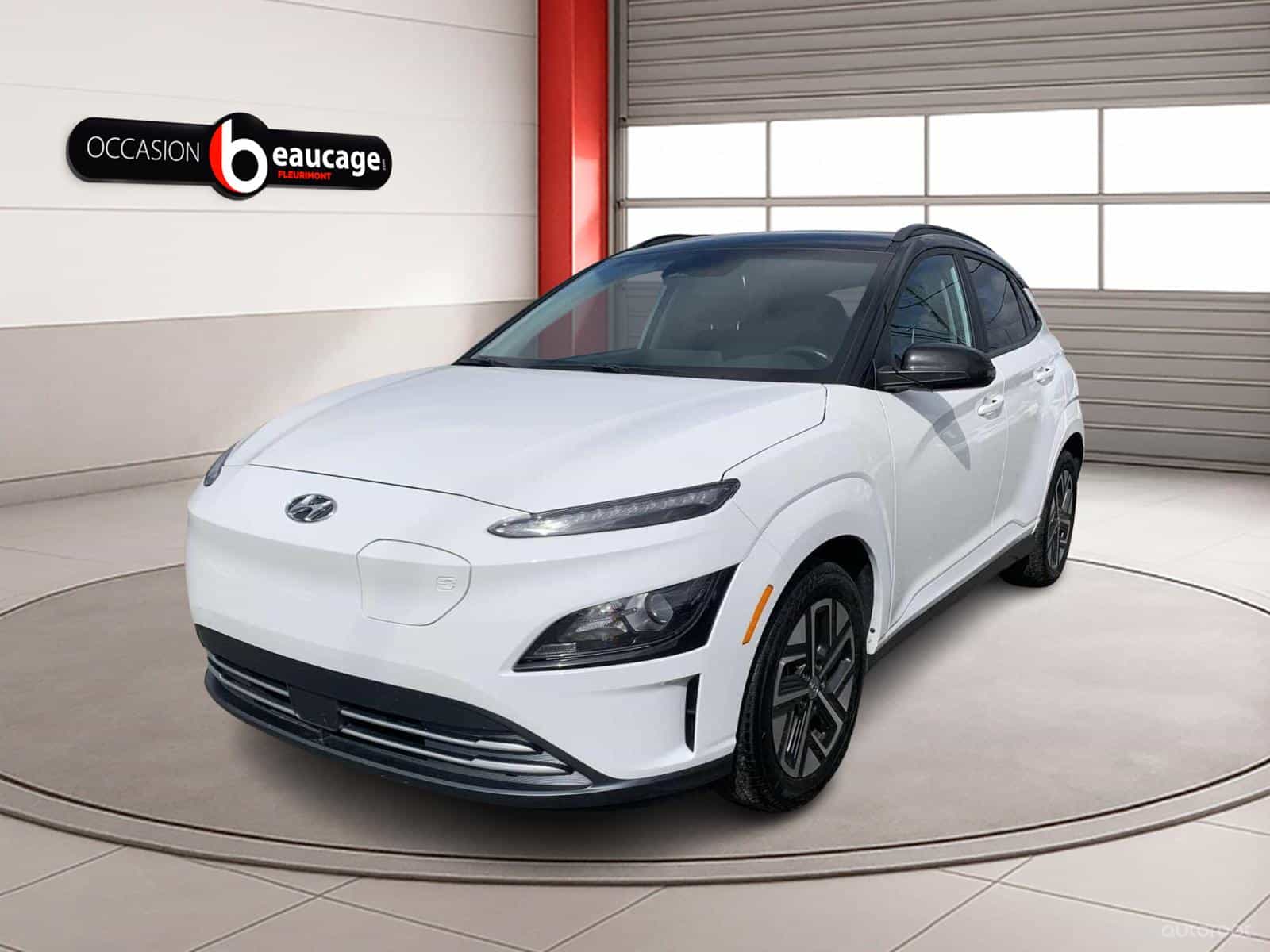 2022 Hyundai Kona EV Preferred - Image 1