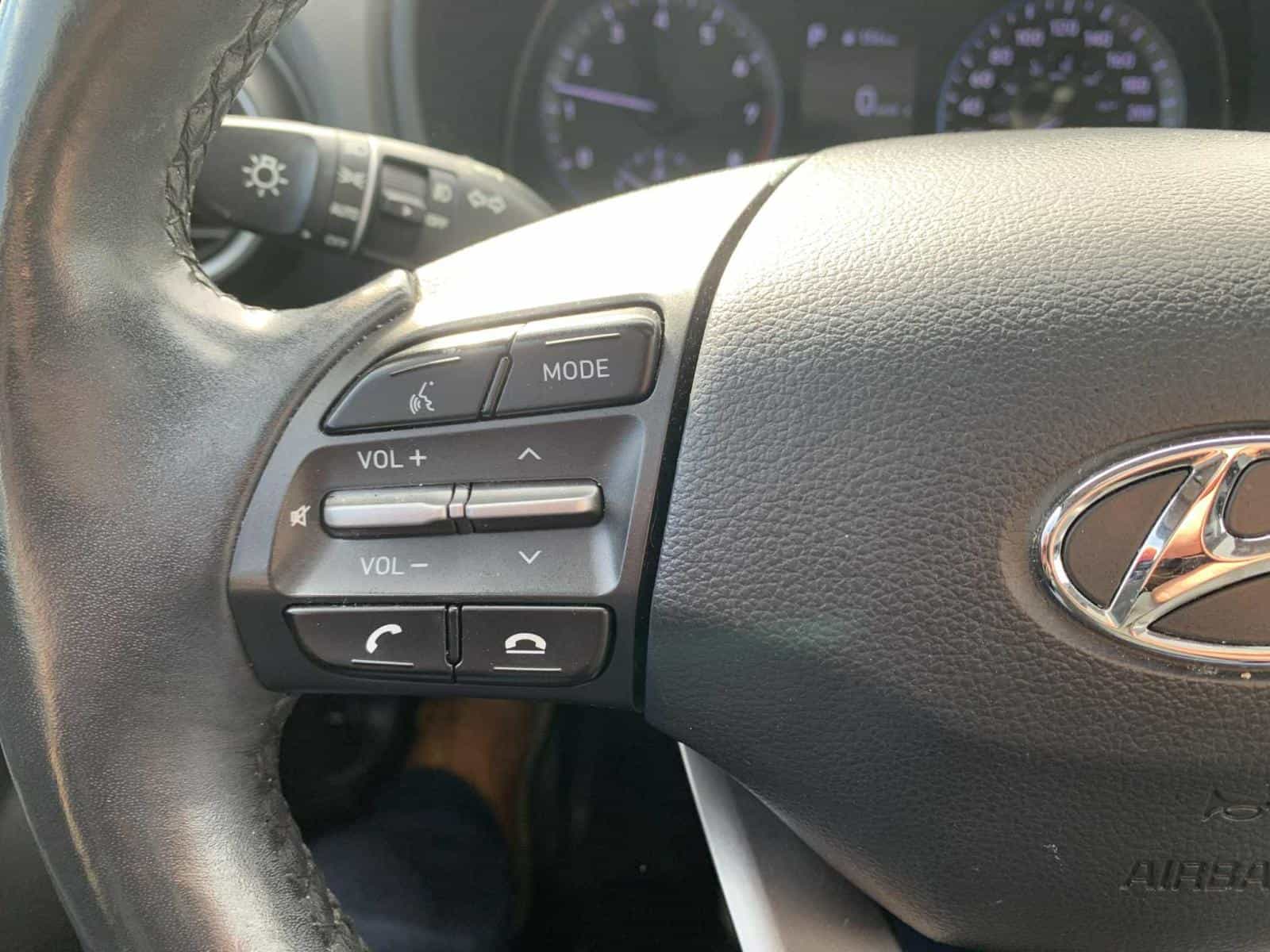 2020 Hyundai Kona Luxury - Image 12