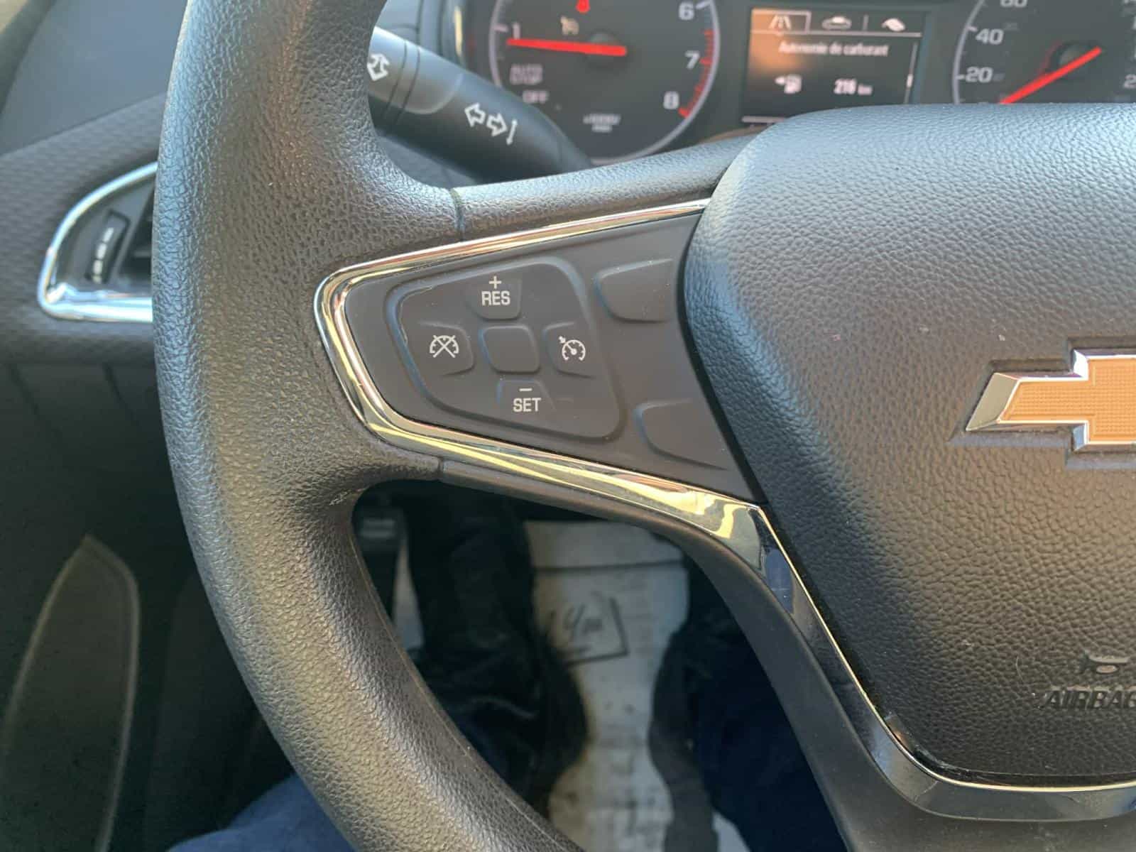 2019 Chevrolet Cruze LT - Image 13