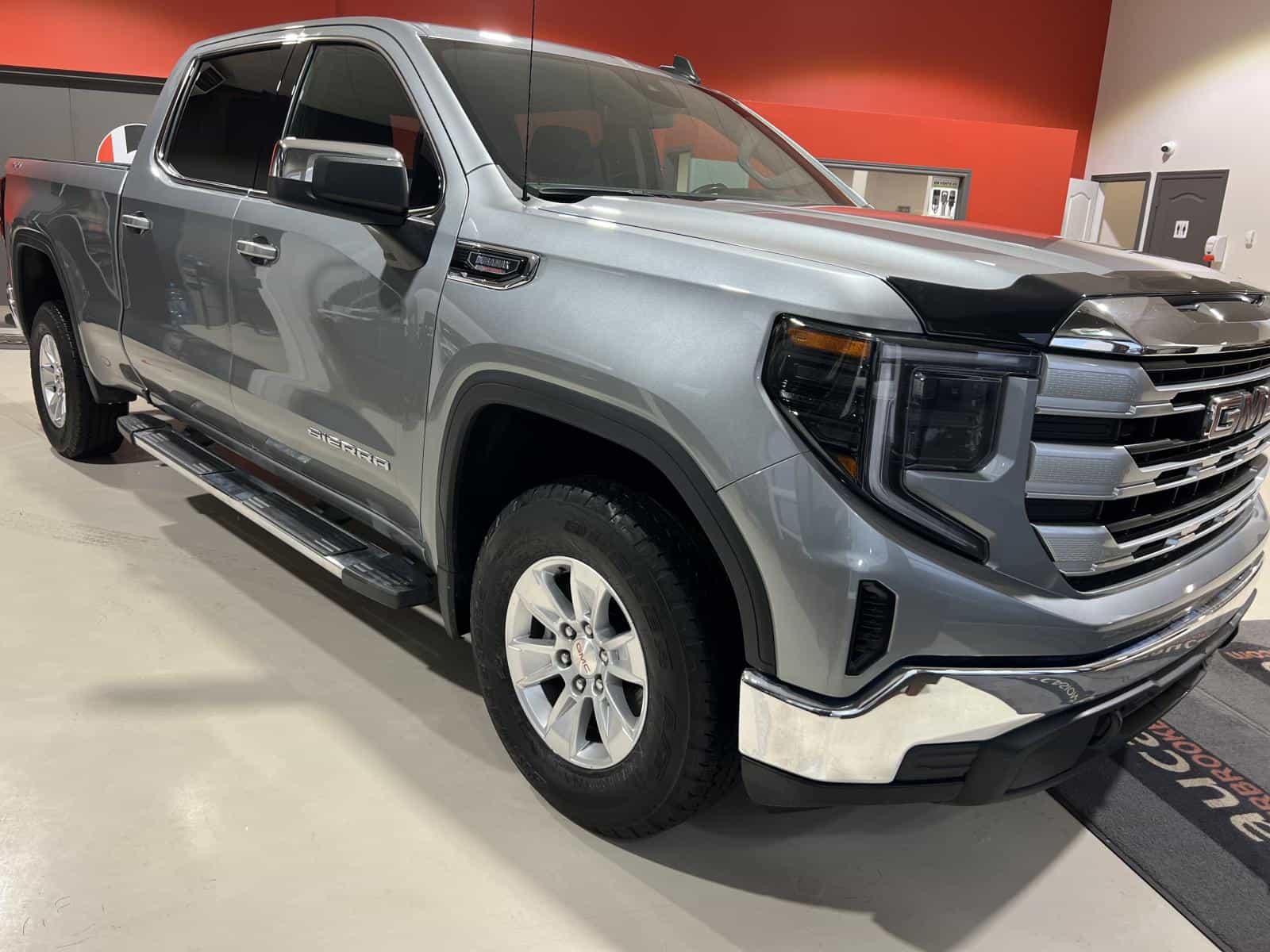 Image 11 GMC Sierra 1500 SLE 2024