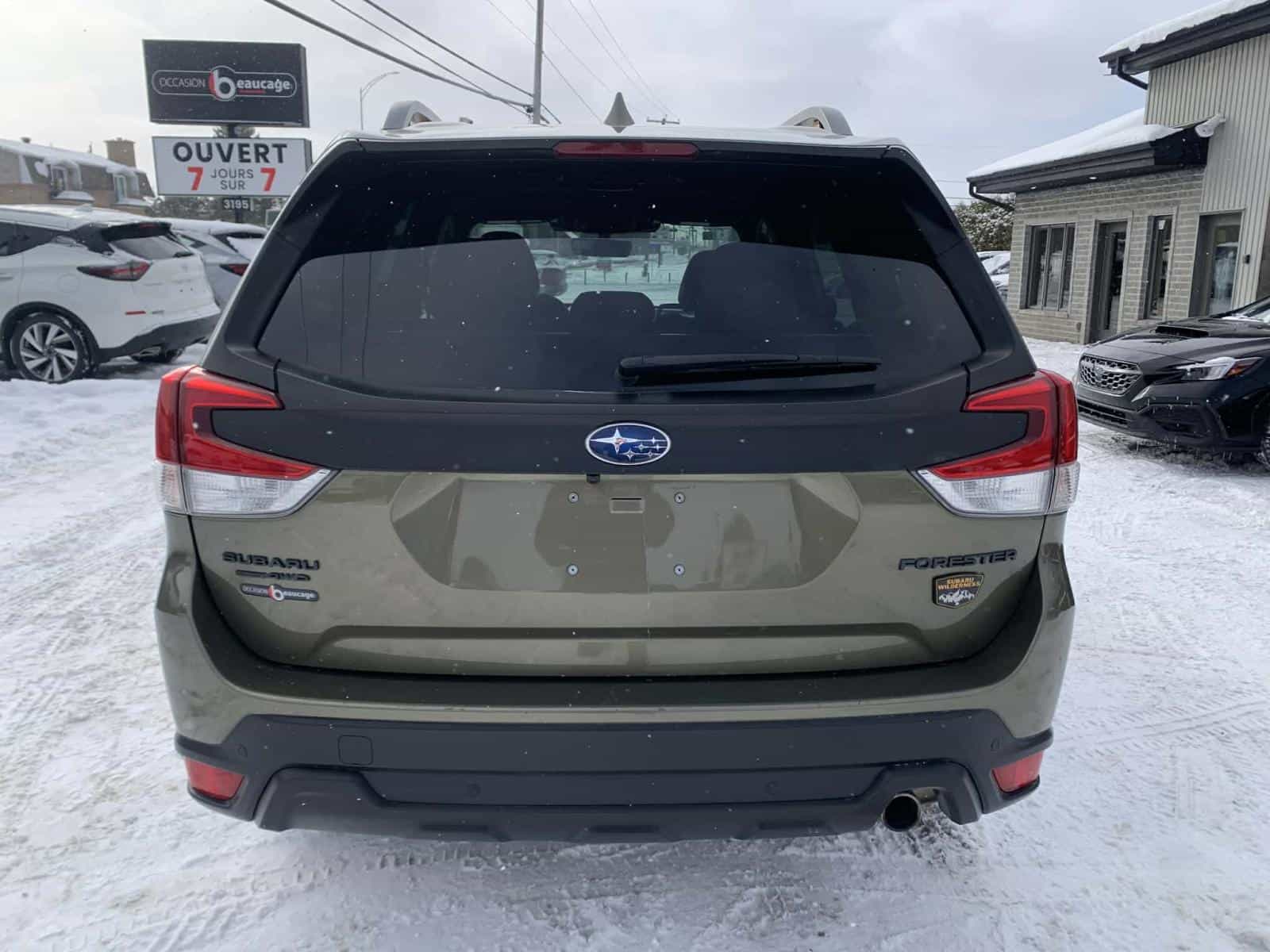 2022 Subaru Forester 2.5i Wilderness - Image 15