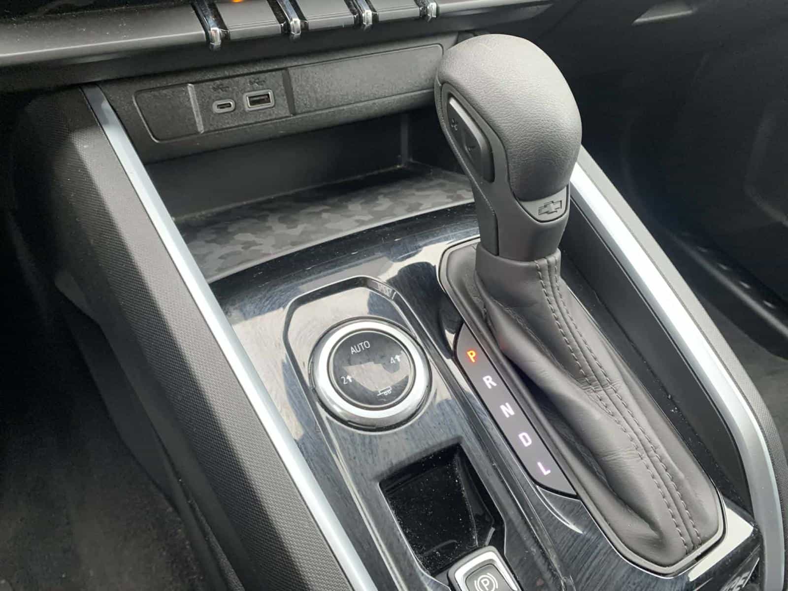 2023 Chevrolet Colorado WT - Image 22