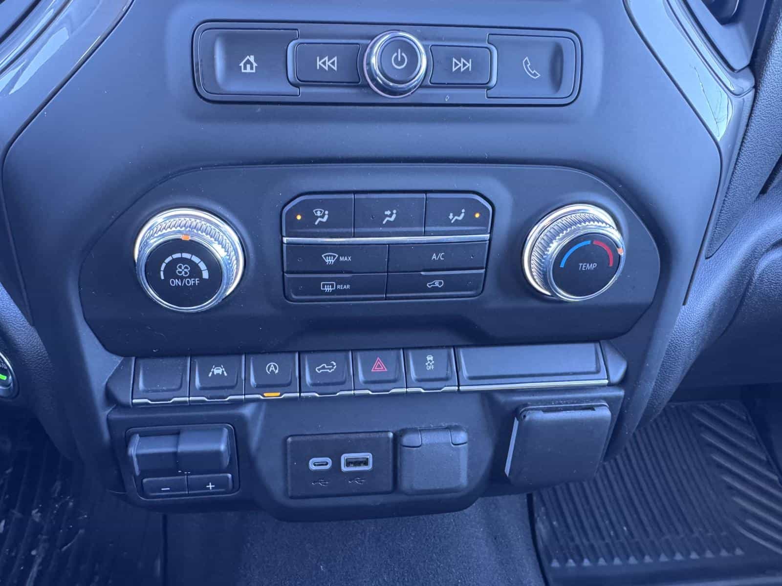 2024 GMC Sierra 1500 Pro - Image 26