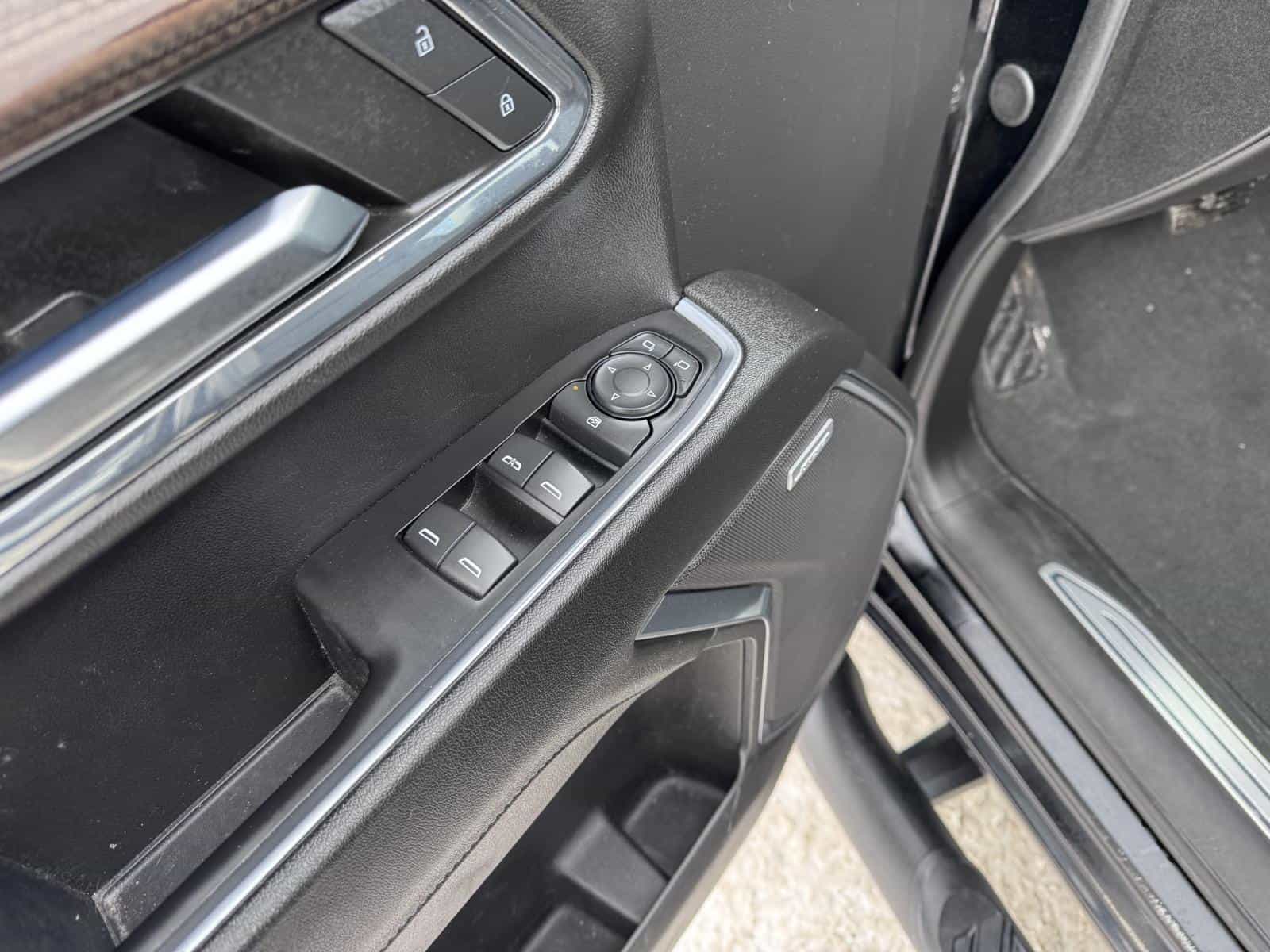 2024 Chevrolet Silverado 1500 RST - Image 17