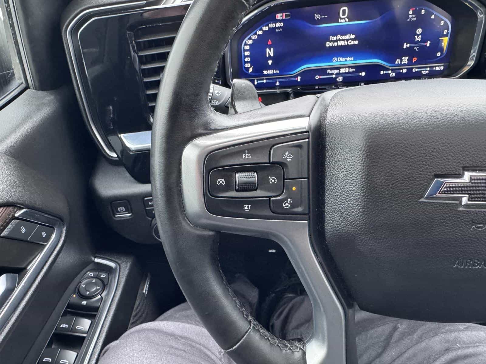 2024 Chevrolet Silverado 1500 RST - Image 19