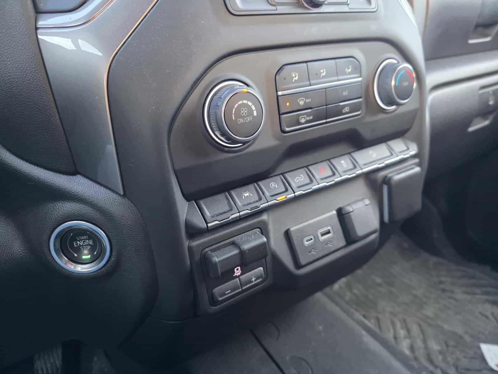 Image 21 Chevrolet Silverado 1500 Custom Trail Boss 2024