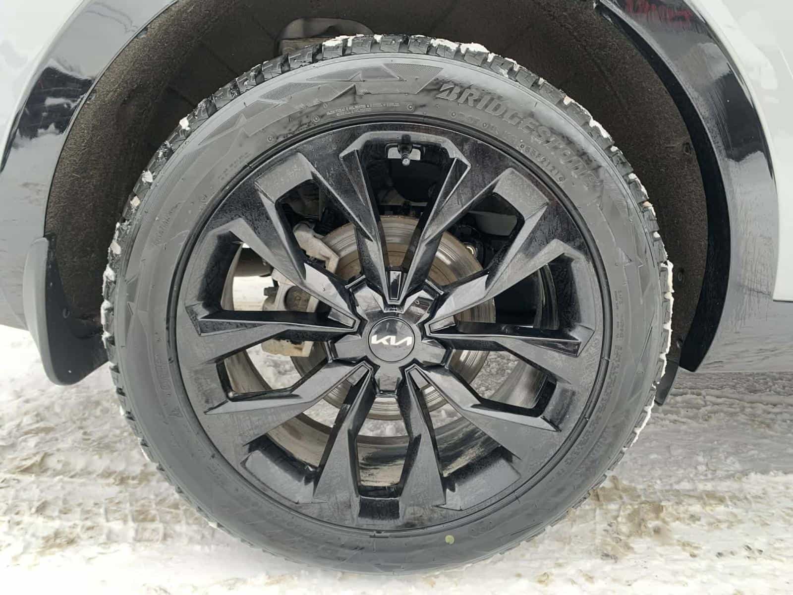 2023 Kia Sorento EX - Image 22