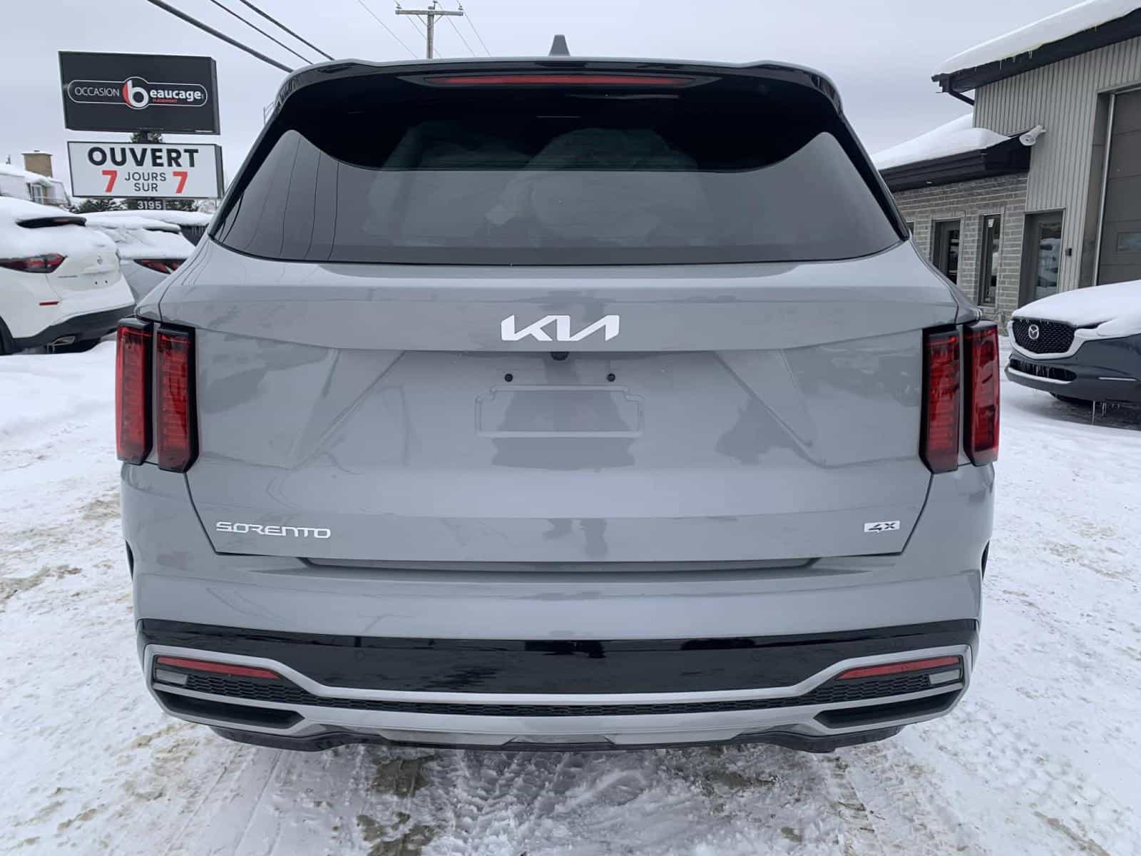 2023 Kia Sorento EX - Image 19