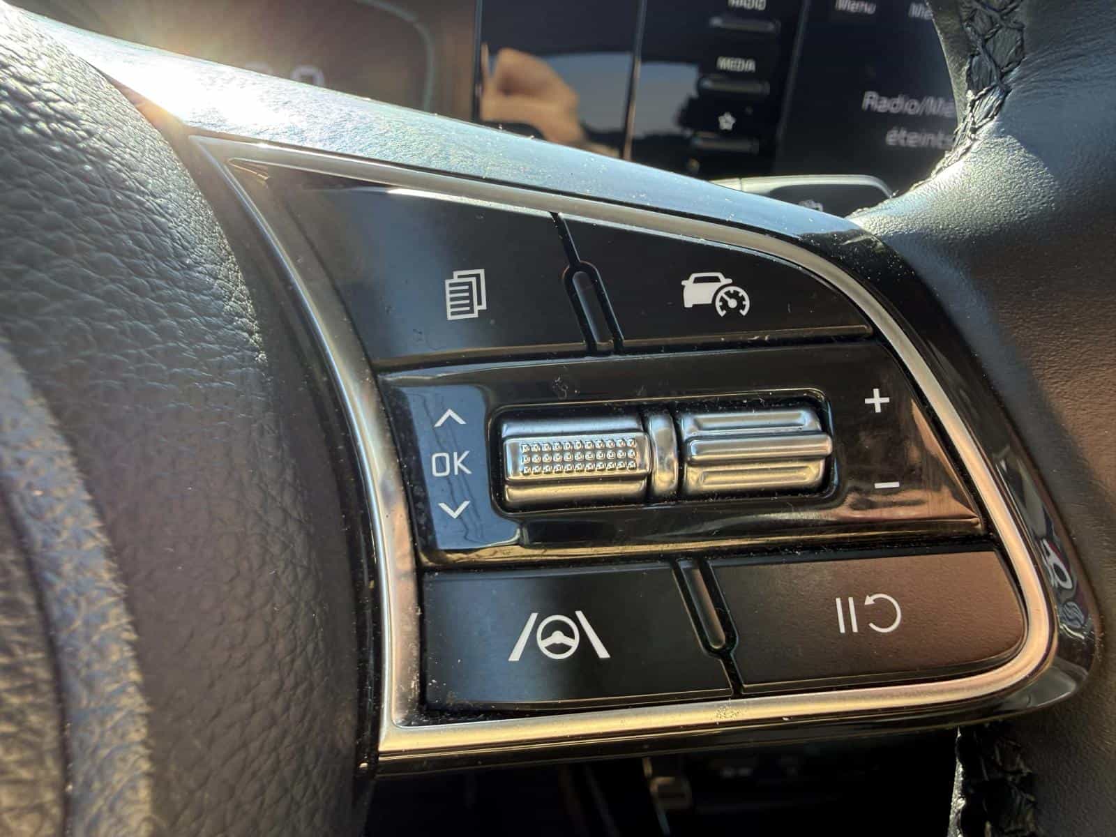 2024 Kia Seltos EX - Image 22