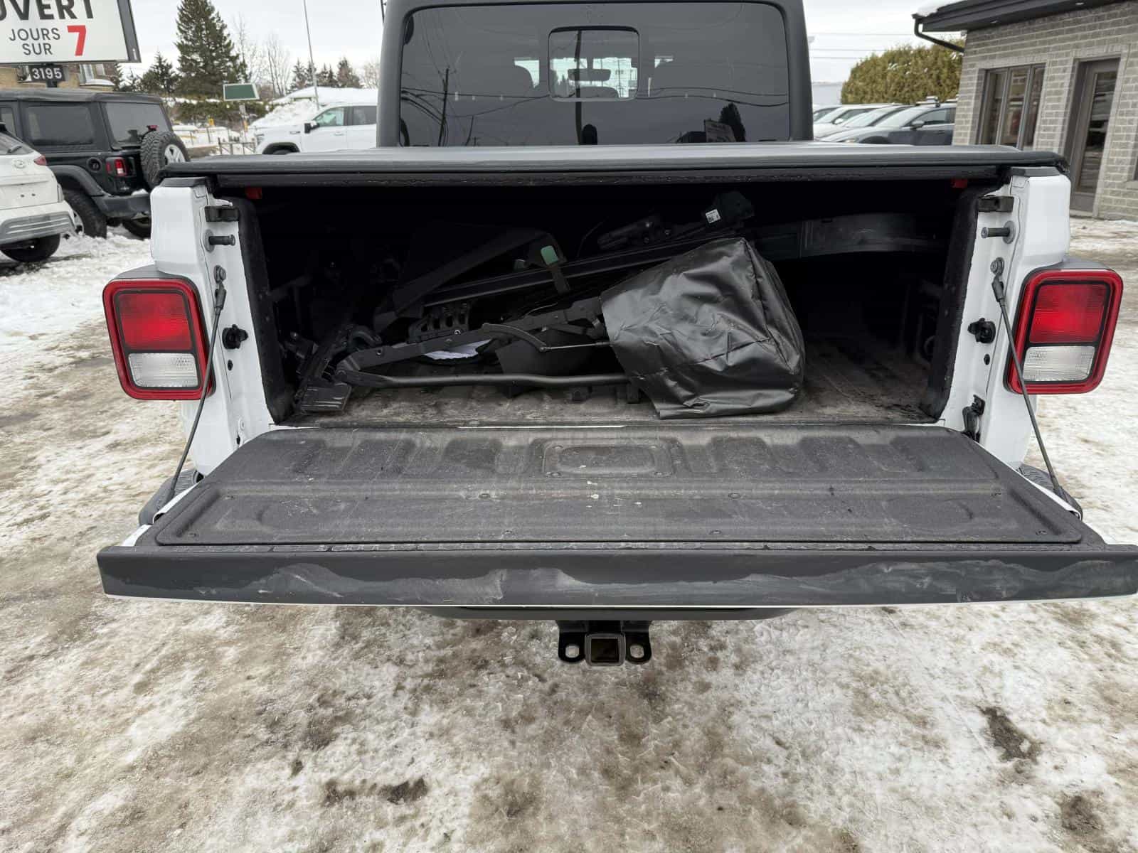 Image 9 Jeep Gladiator Willy's 2022