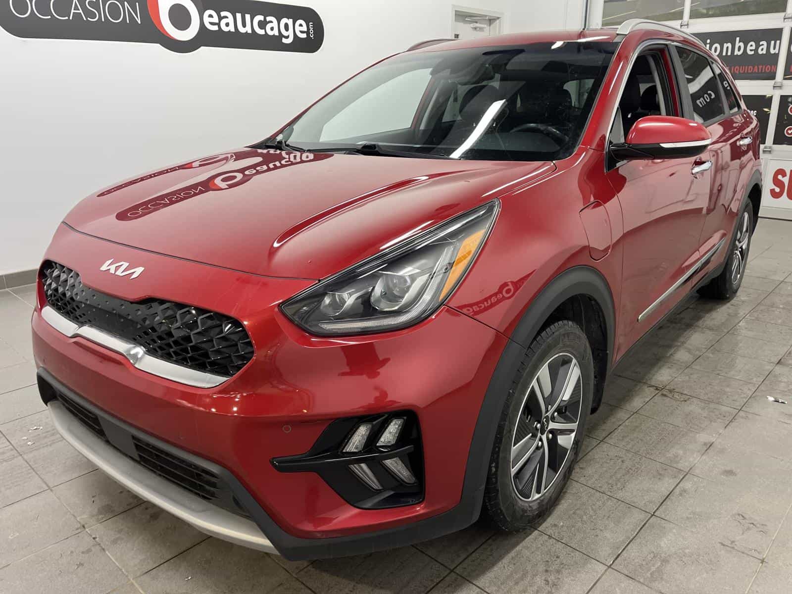 2022 Kia Niro SX Touring Plug-In - Image 1