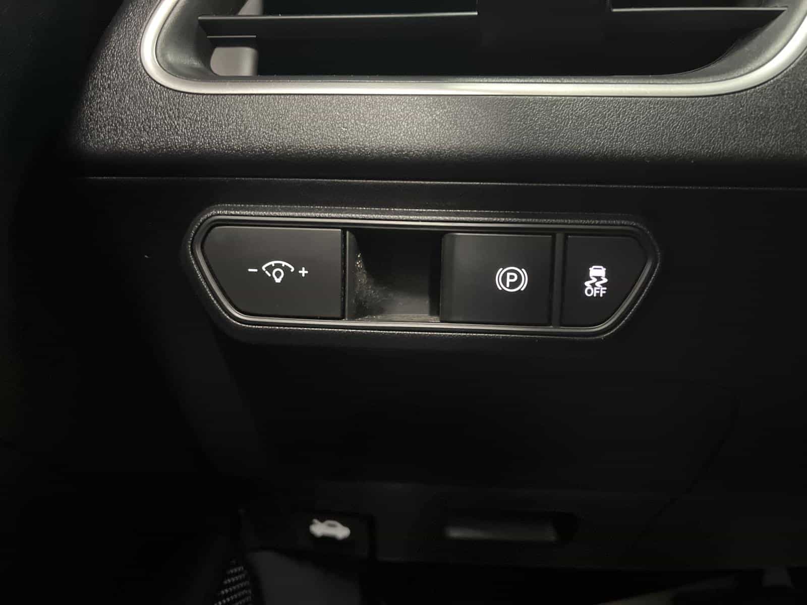 Image 13 Kia K4 LX 2025