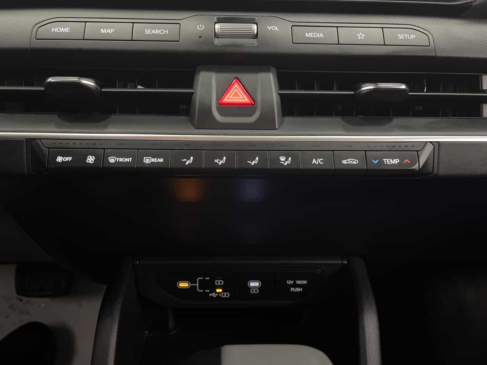 2025 Kia K4 LX - Image 18