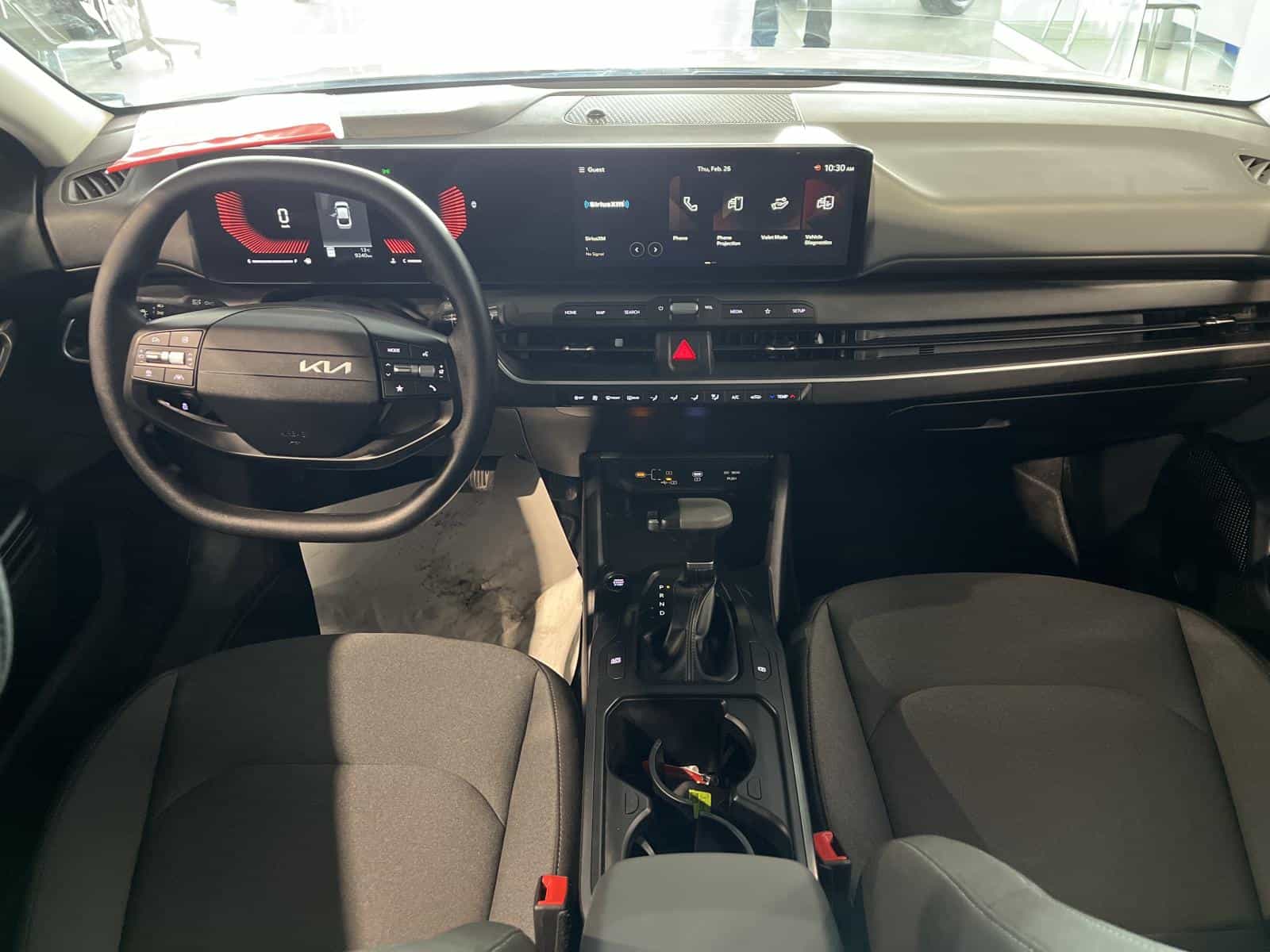 2025 Kia K4 LX - Image 23