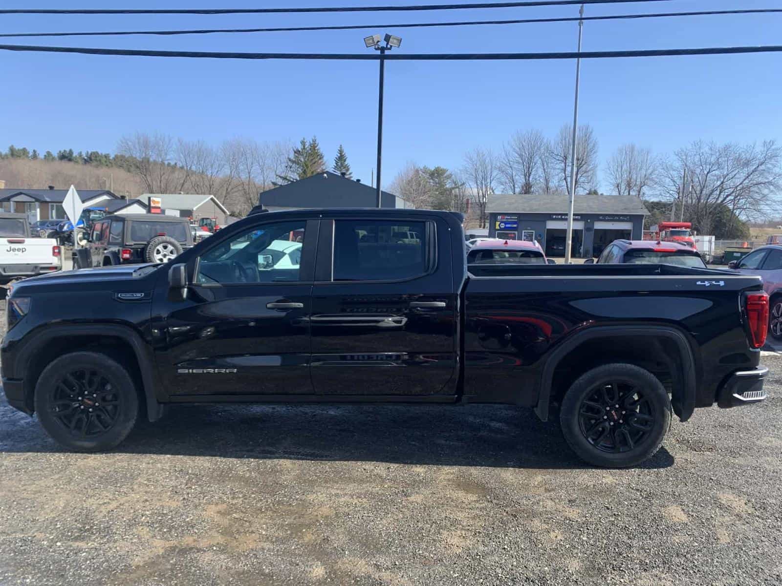 Image 13 GMC Sierra 1500 Pro 2024