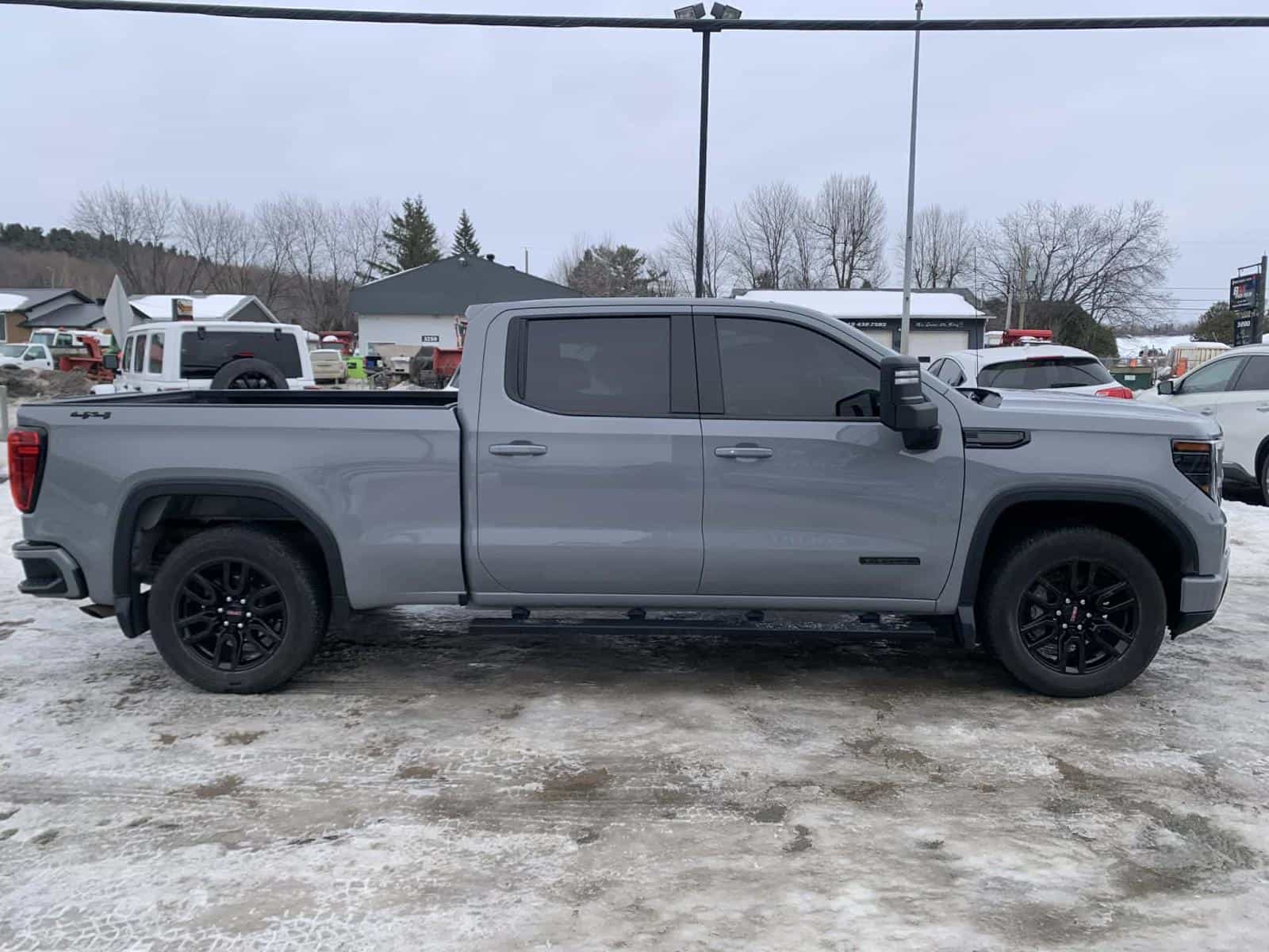 Image 12 GMC Sierra 1500 Elevation 2024