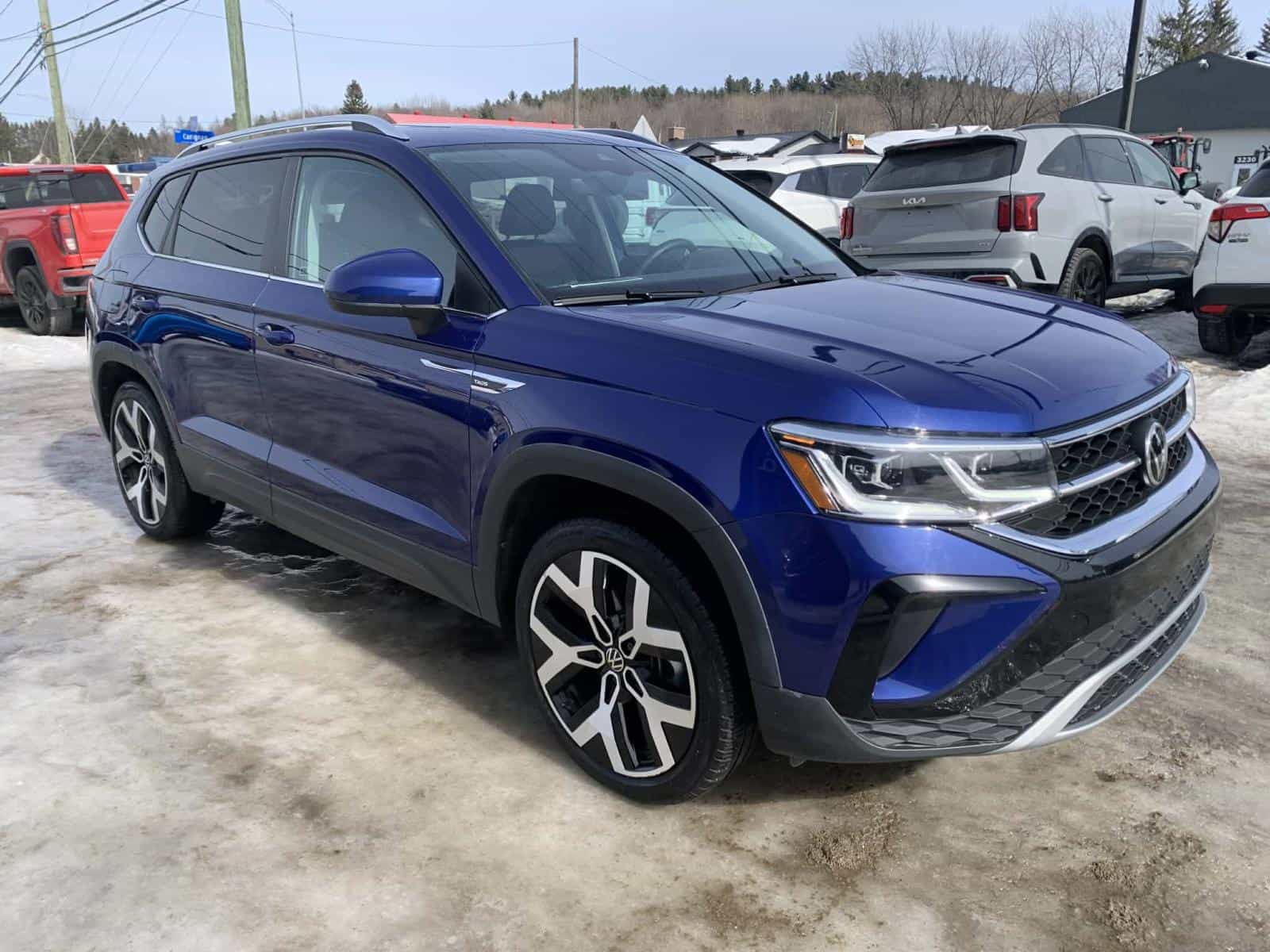 Image 3 Volkswagen Taos Highline 2022