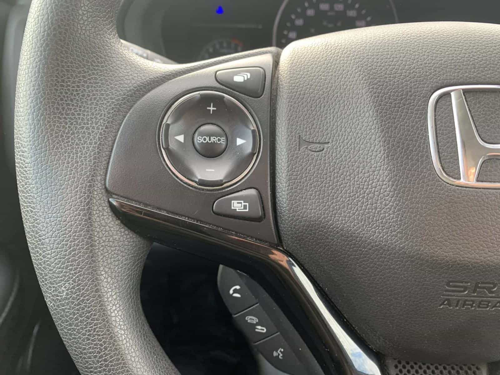 2021 Honda HR-V LX - Image 17