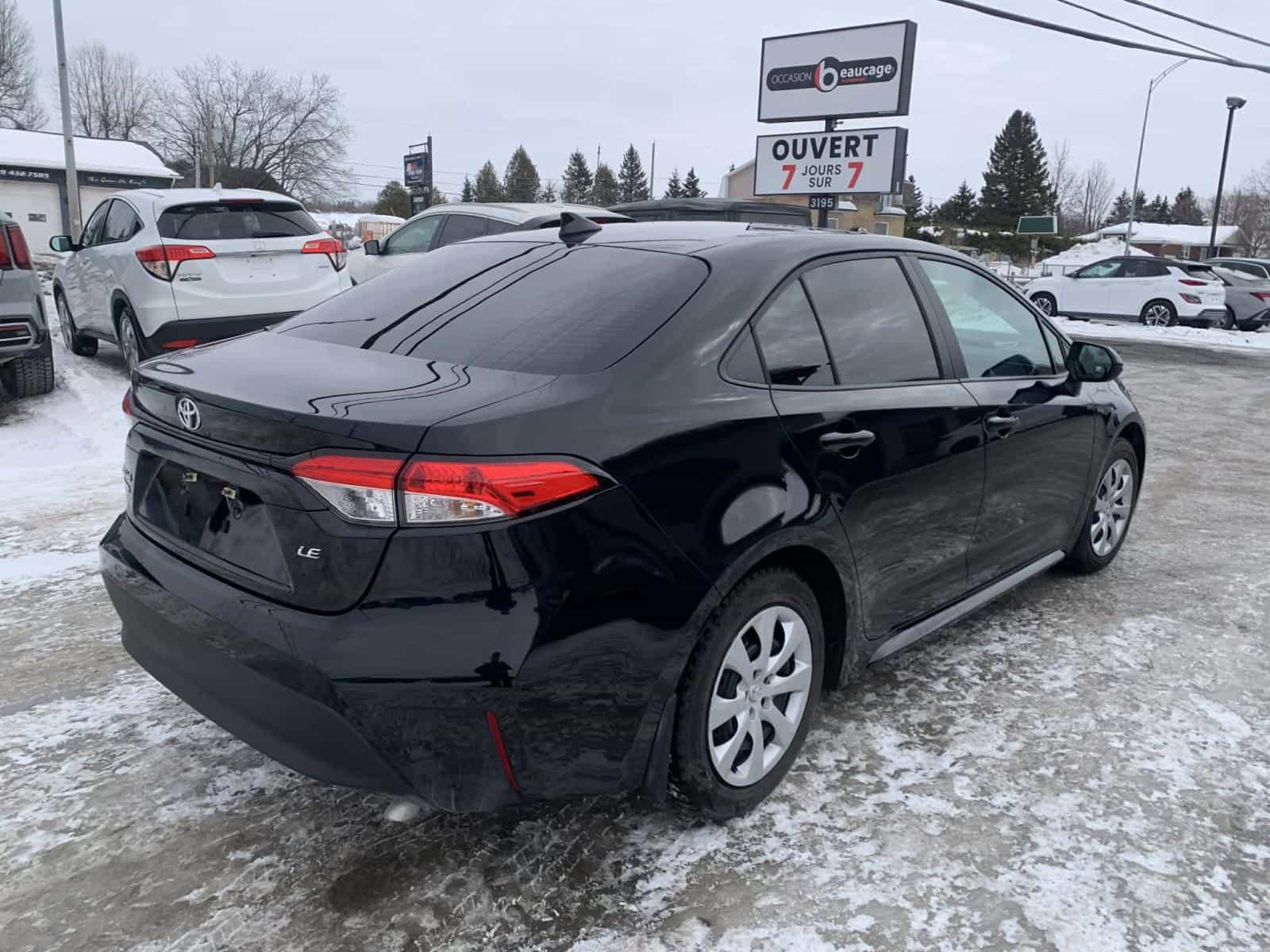 Image 4 Toyota Corolla LE 2024