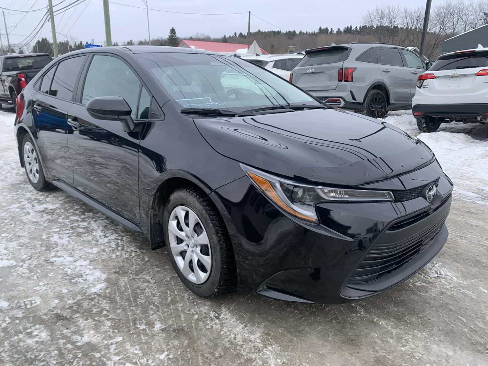 2024 Toyota Corolla LE - Image 3