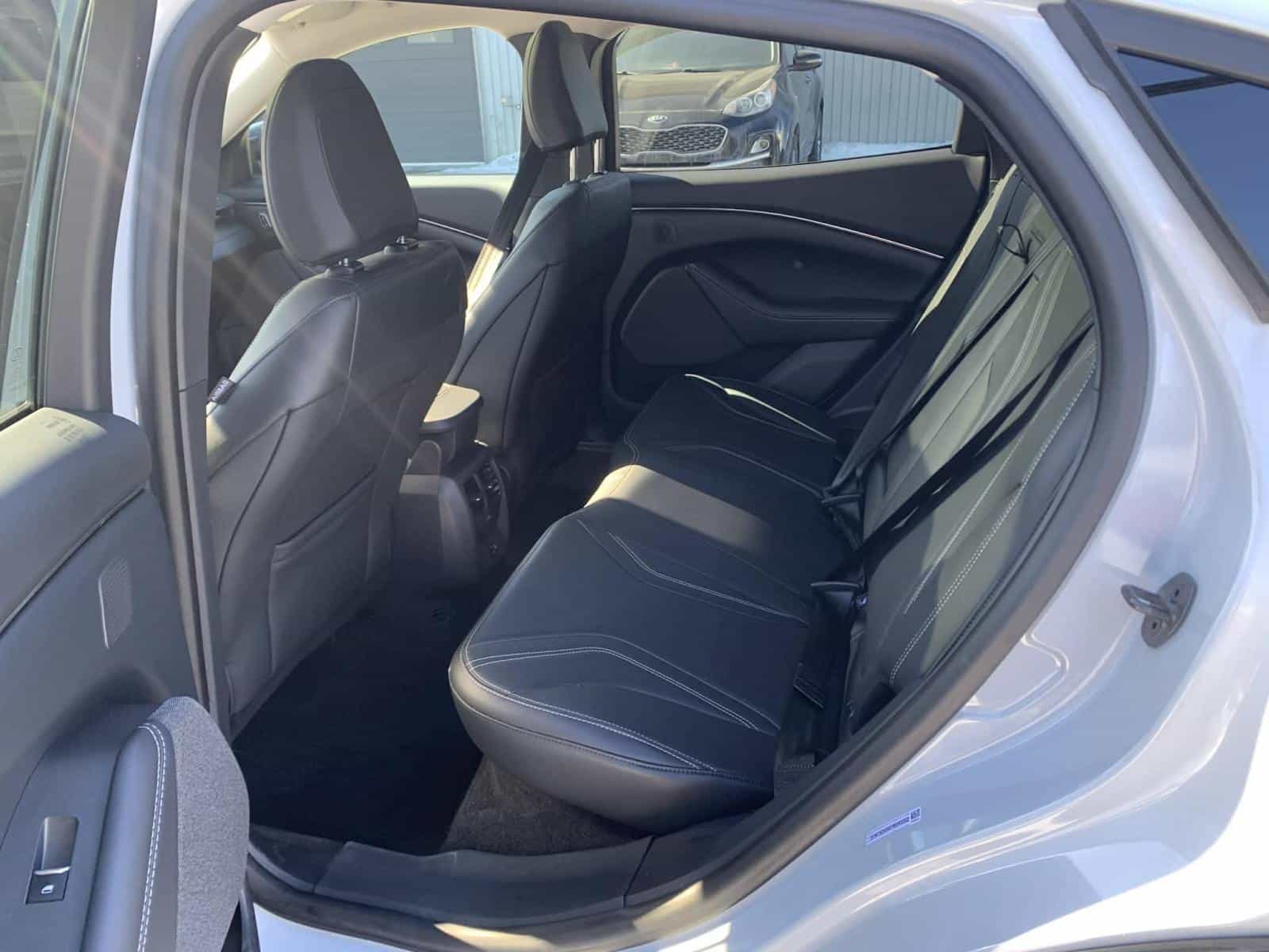 2023 Ford Mustang MACH-E Premium - Image 7