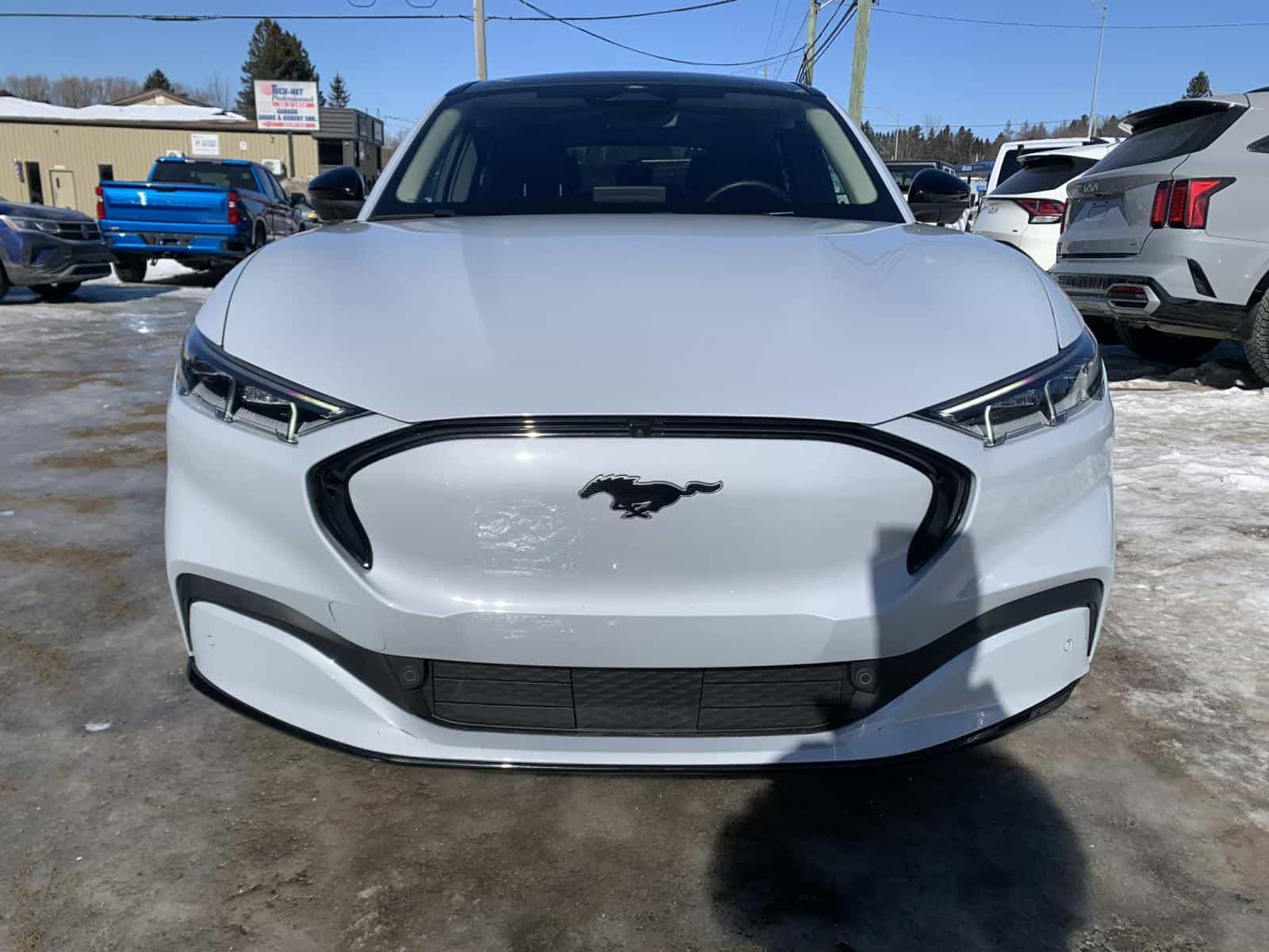 Image 16 Ford Mustang MACH-E Premium 2023