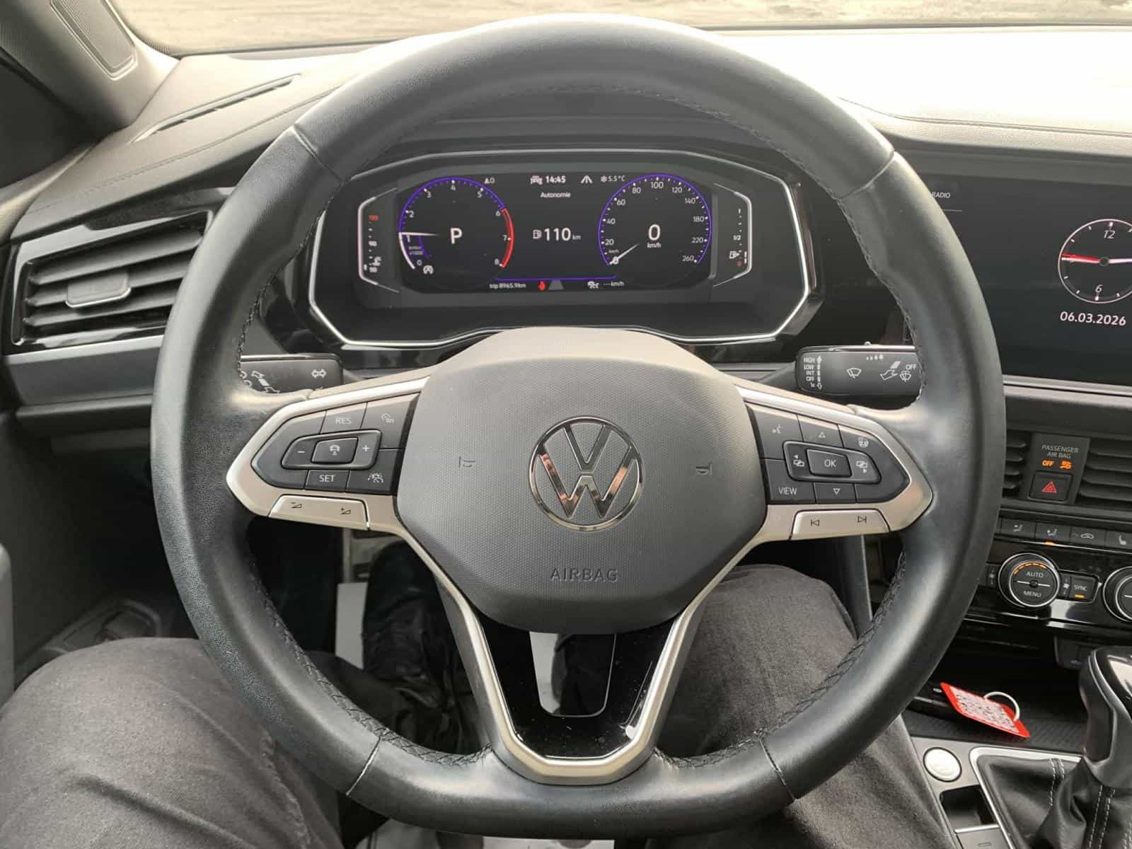 Image 16 Volkswagen Jetta Comfortline 2023