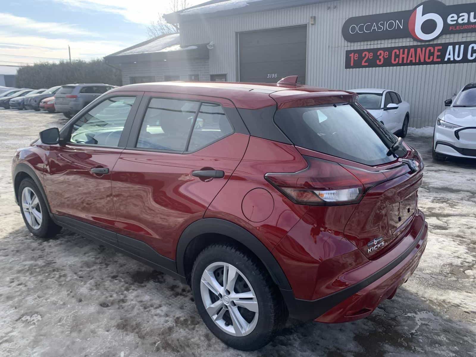 Image 5 Nissan Kicks Play S 2025