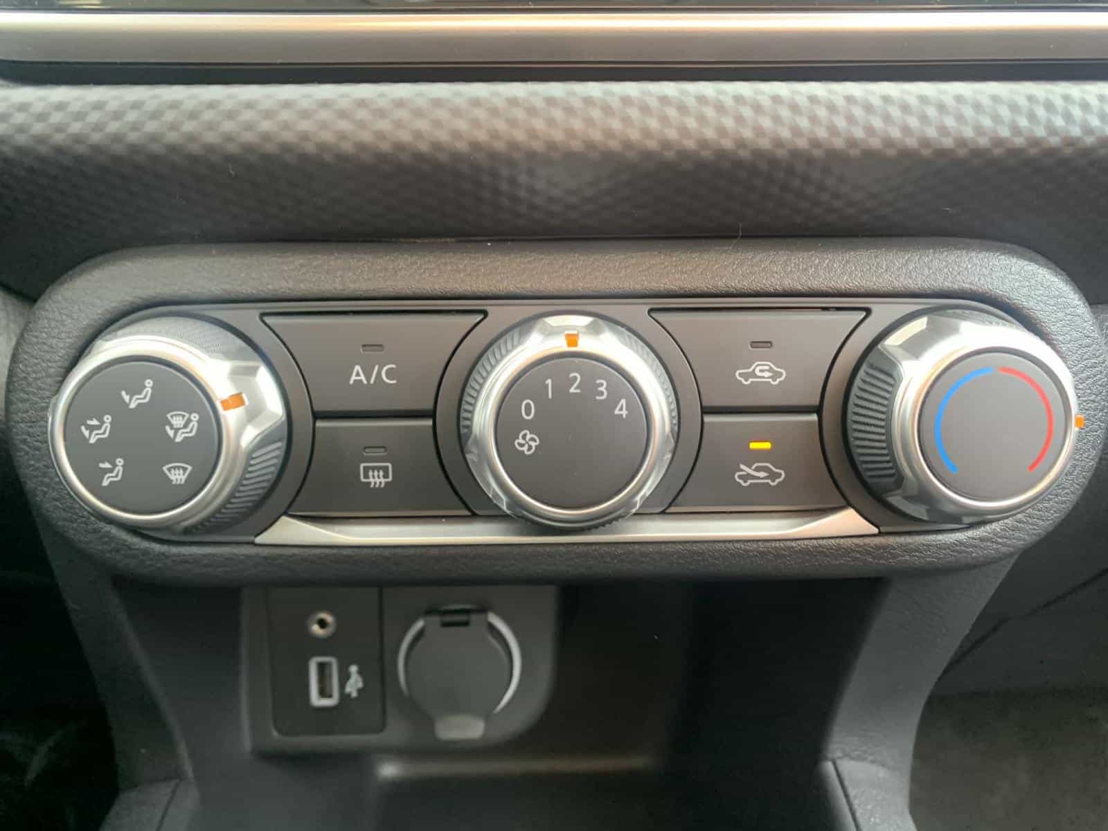 Image 27 Nissan Kicks Play S 2025