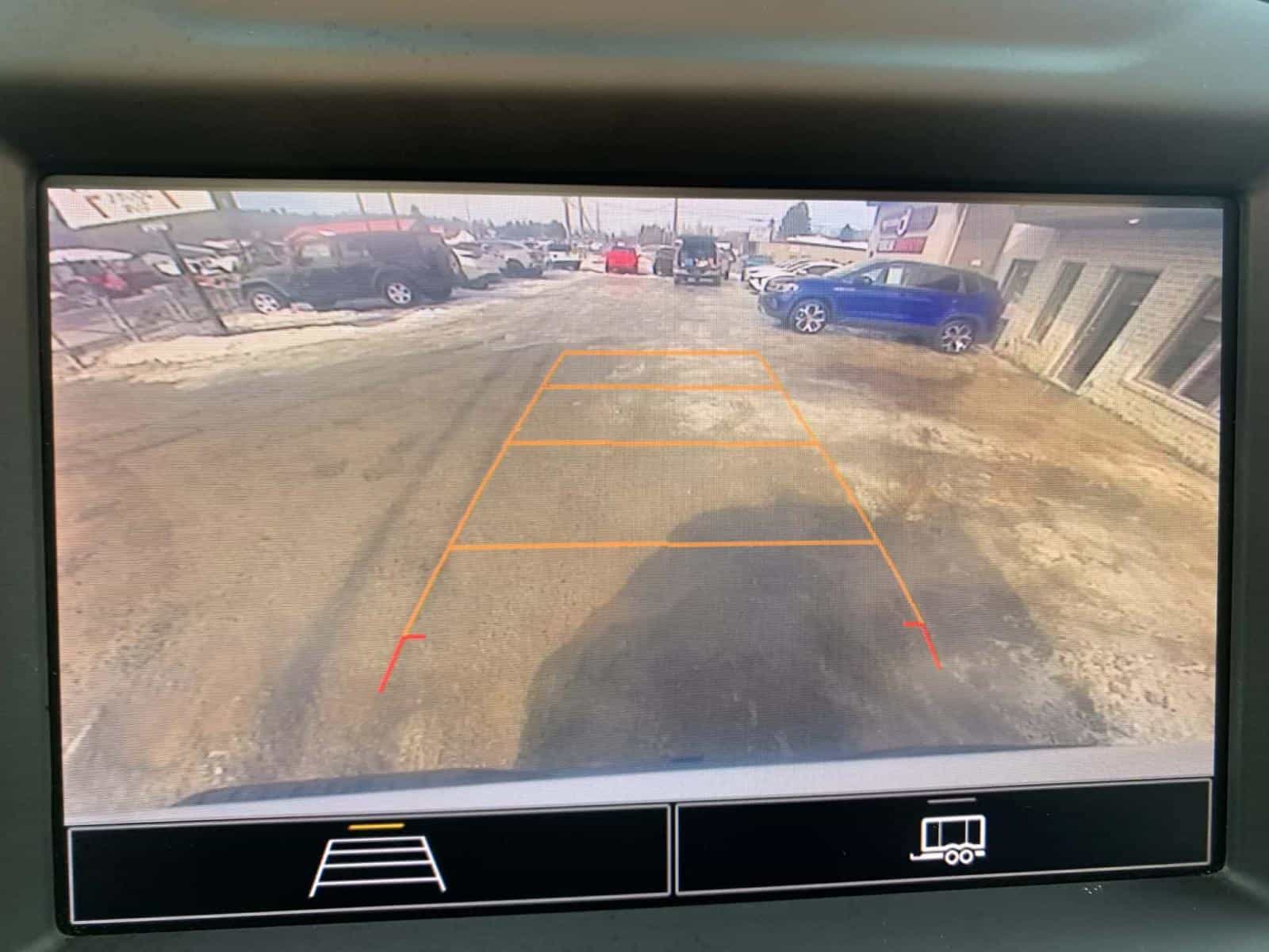 2022 Chevrolet Silverado 1500 Custom Trail Boss - Image 22