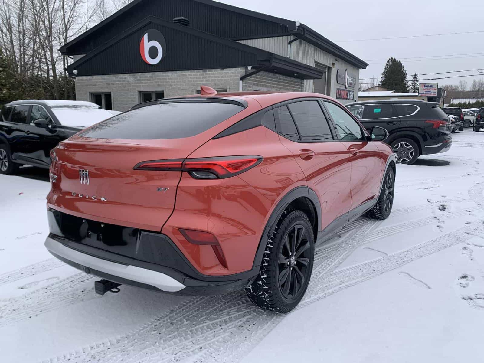 2024 Buick Envista ST - Image 4